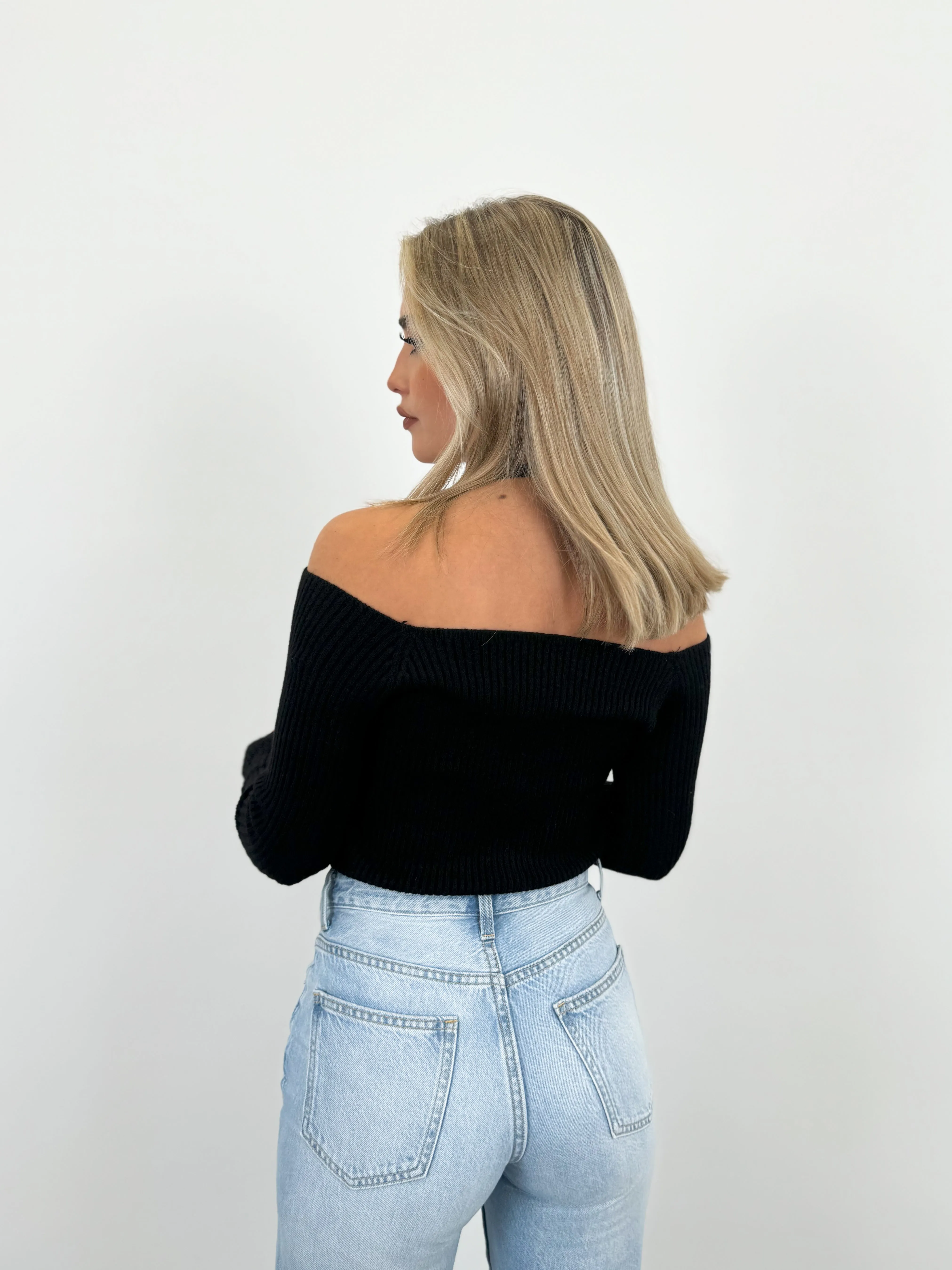 Jersey cruzado botones negro sold by Sorellas product image thumbnail 4