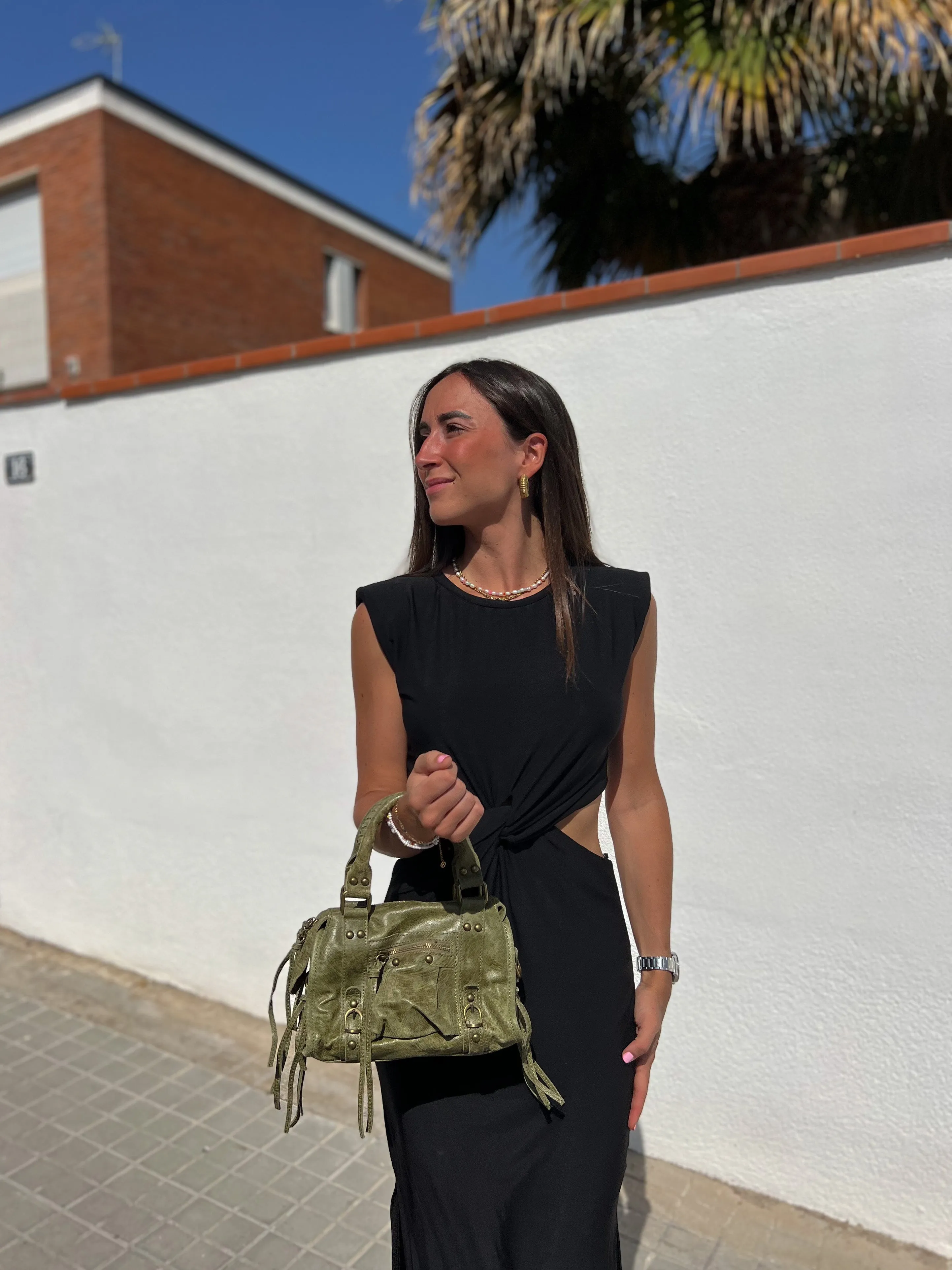 Bolso hebillas piel mate caqui sold by Sorellas product image thumbnail 2