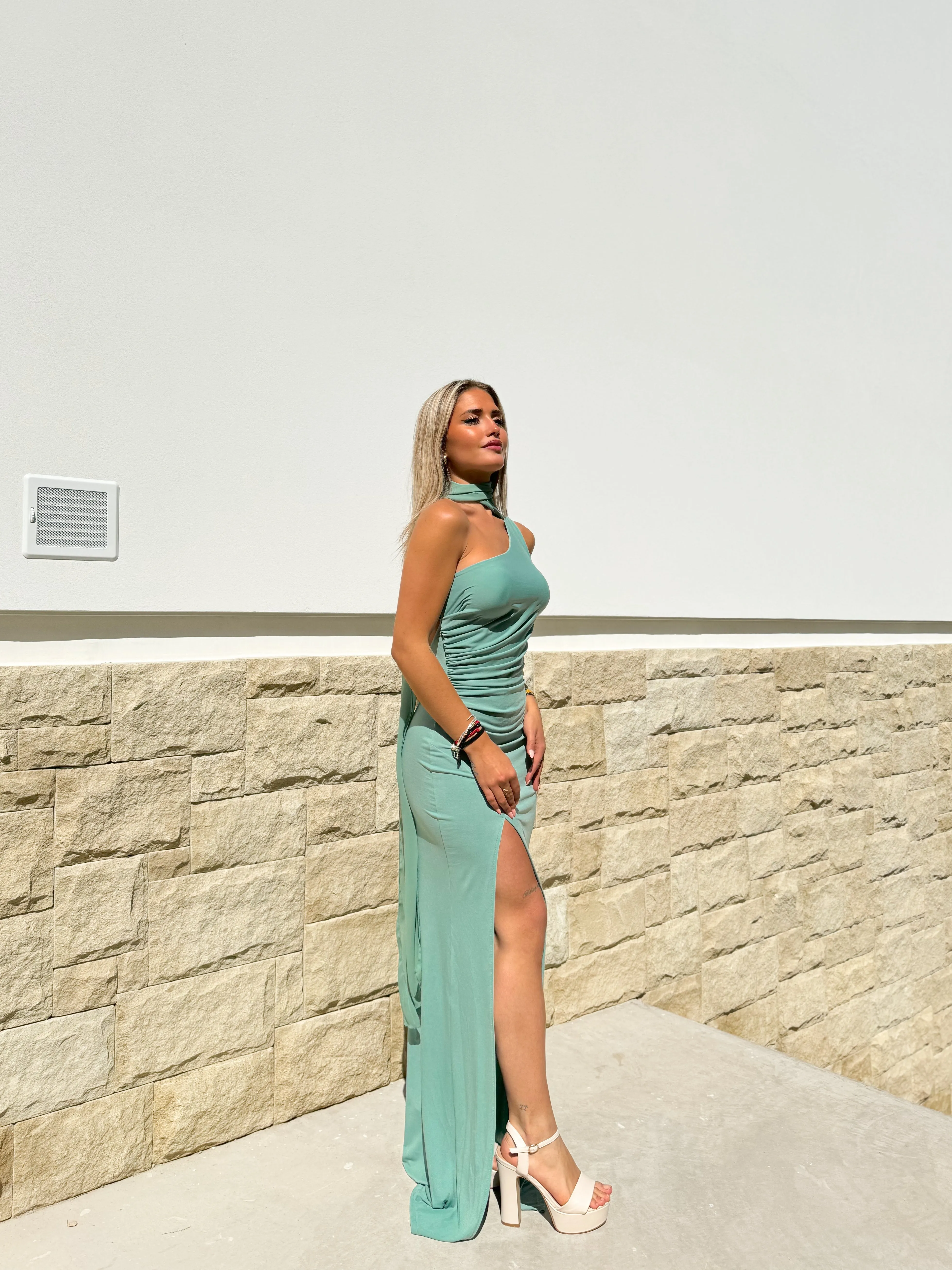 Vestido frunce choker espalda menta sold by Sorellas product image thumbnail 3