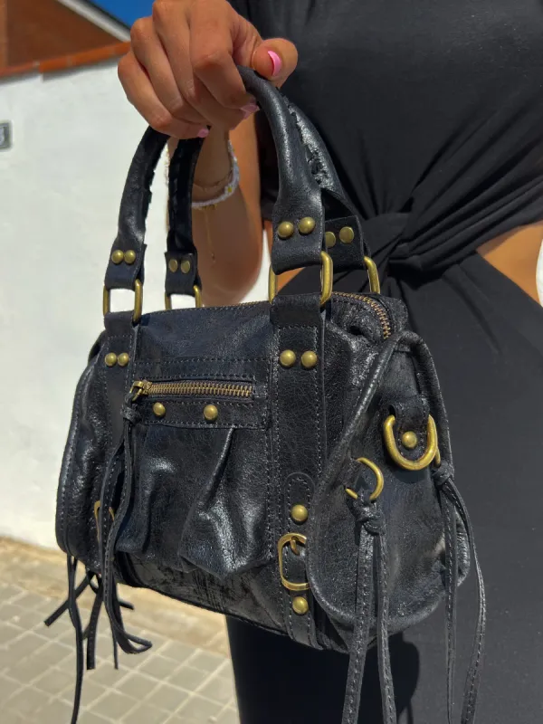 Bolso hebillas piel mate negro sold by Sorellas