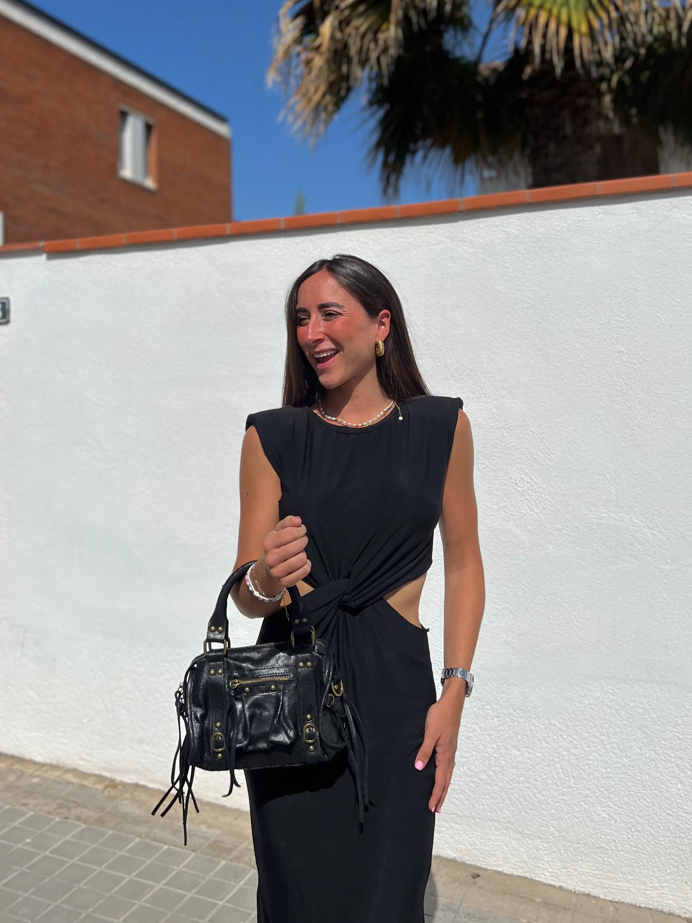 Bolso hebillas piel mate negro sold by Sorellas product image thumbnail 4