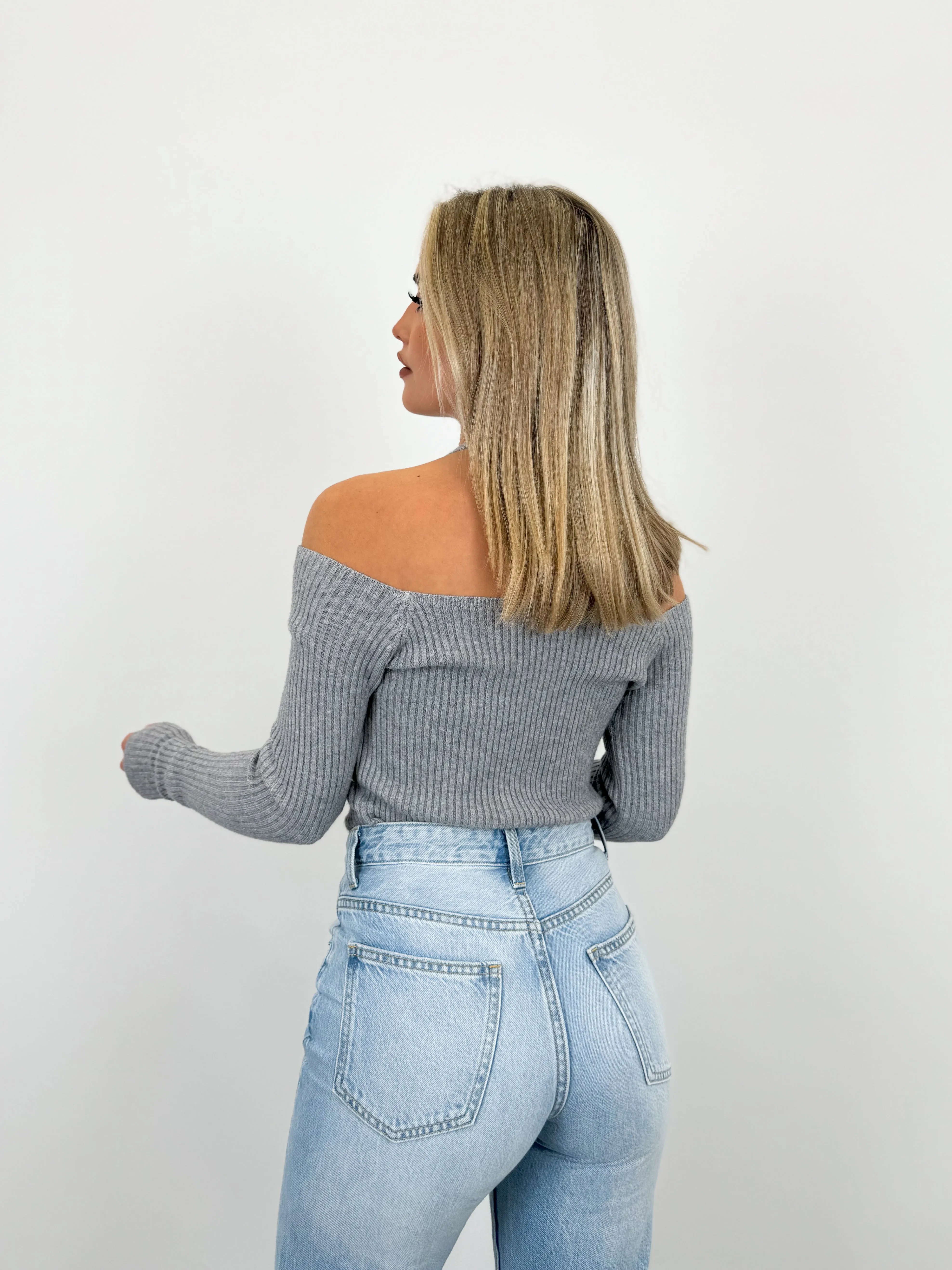 Jersey cruzado botones gris sold by Sorellas product image thumbnail 4