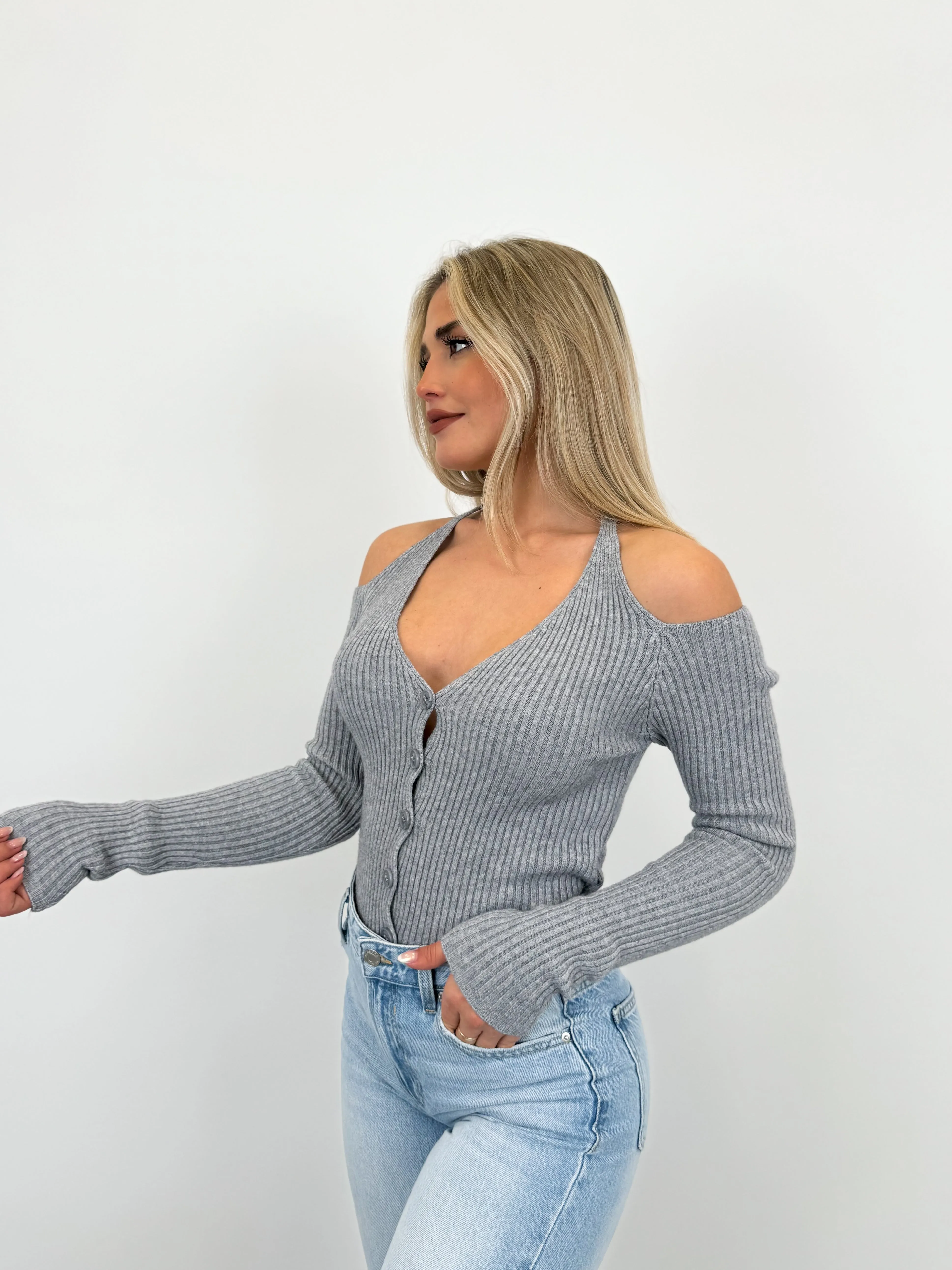 Jersey cruzado botones gris sold by Sorellas product image thumbnail 3