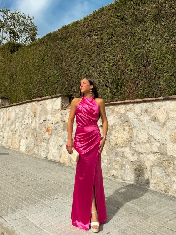 Vestido largo halter drapeado rosa sold by Sorellas