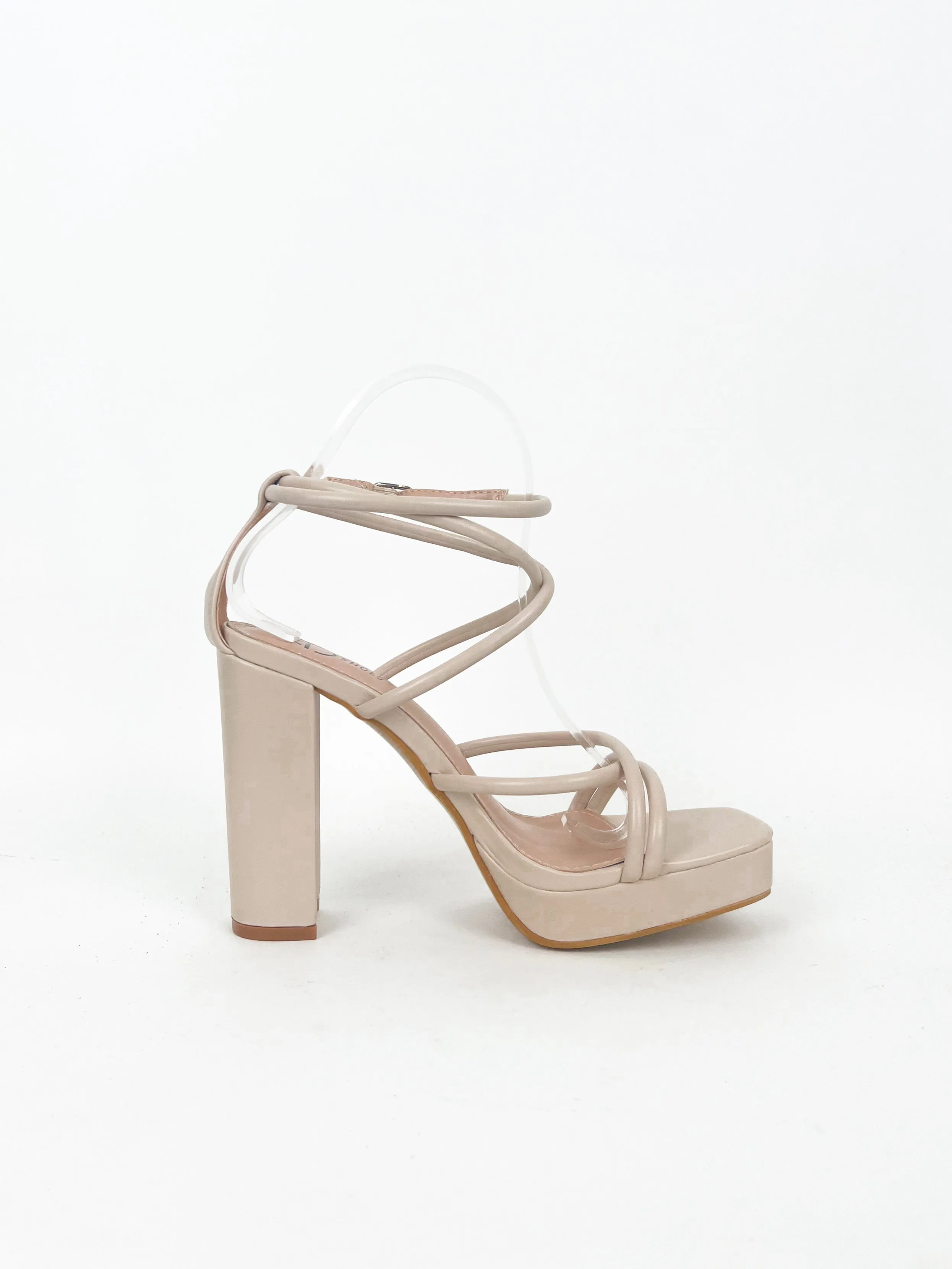 Sandalia plataforma cordón redondo nude sold by Sorellas product image thumbnail 3