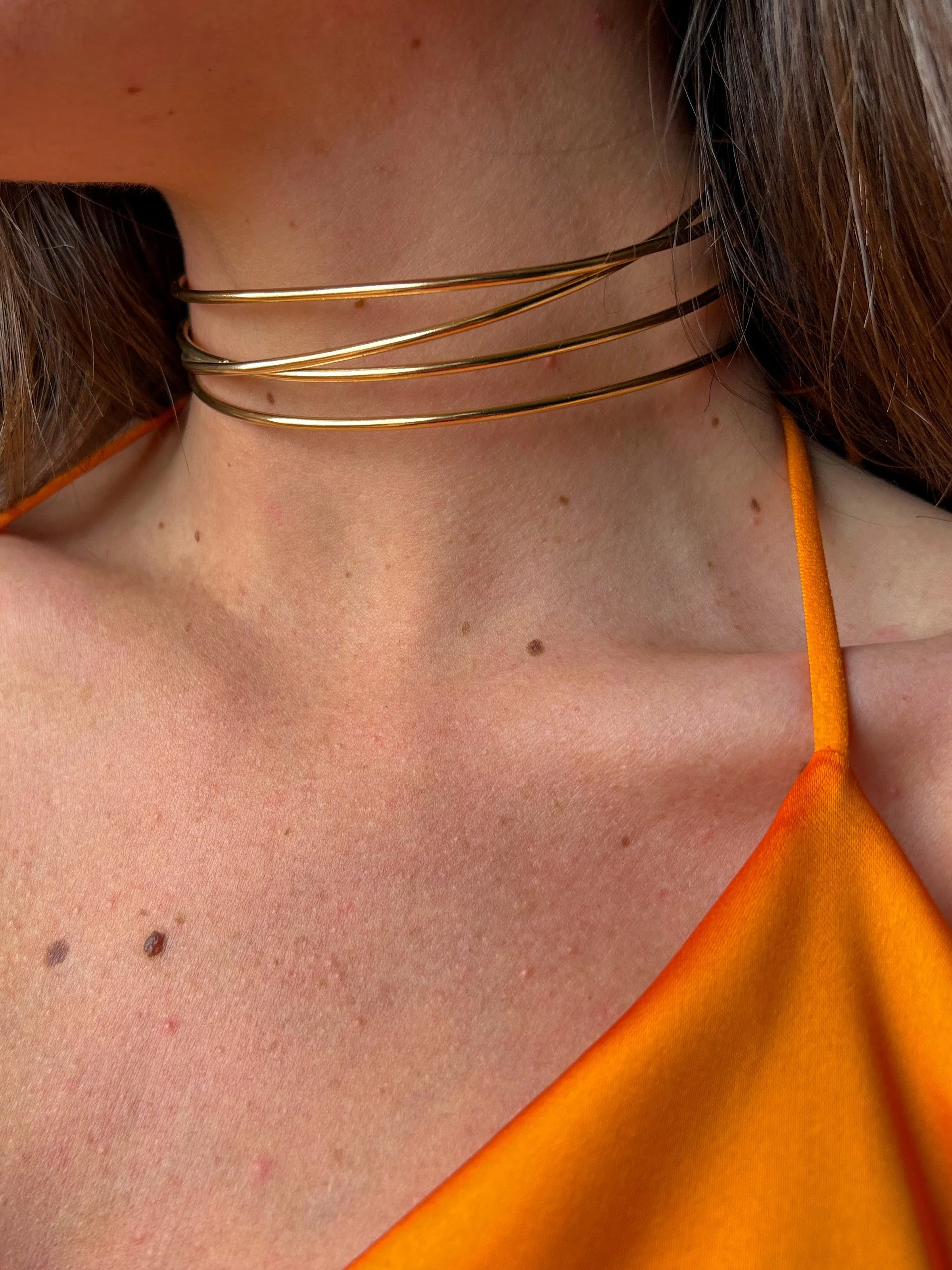 Choker dorado triple sold by Sorellas product image thumbnail 5