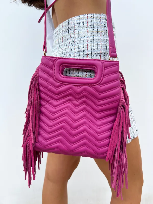 Bolso zigzag flecos fucsia sold by Sorellas