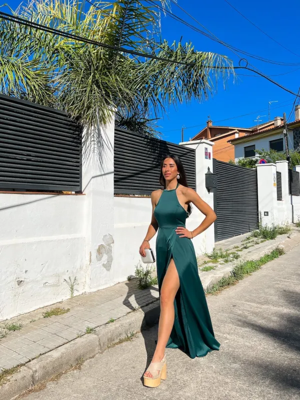 Vestido halter raso botella sold by Sorellas