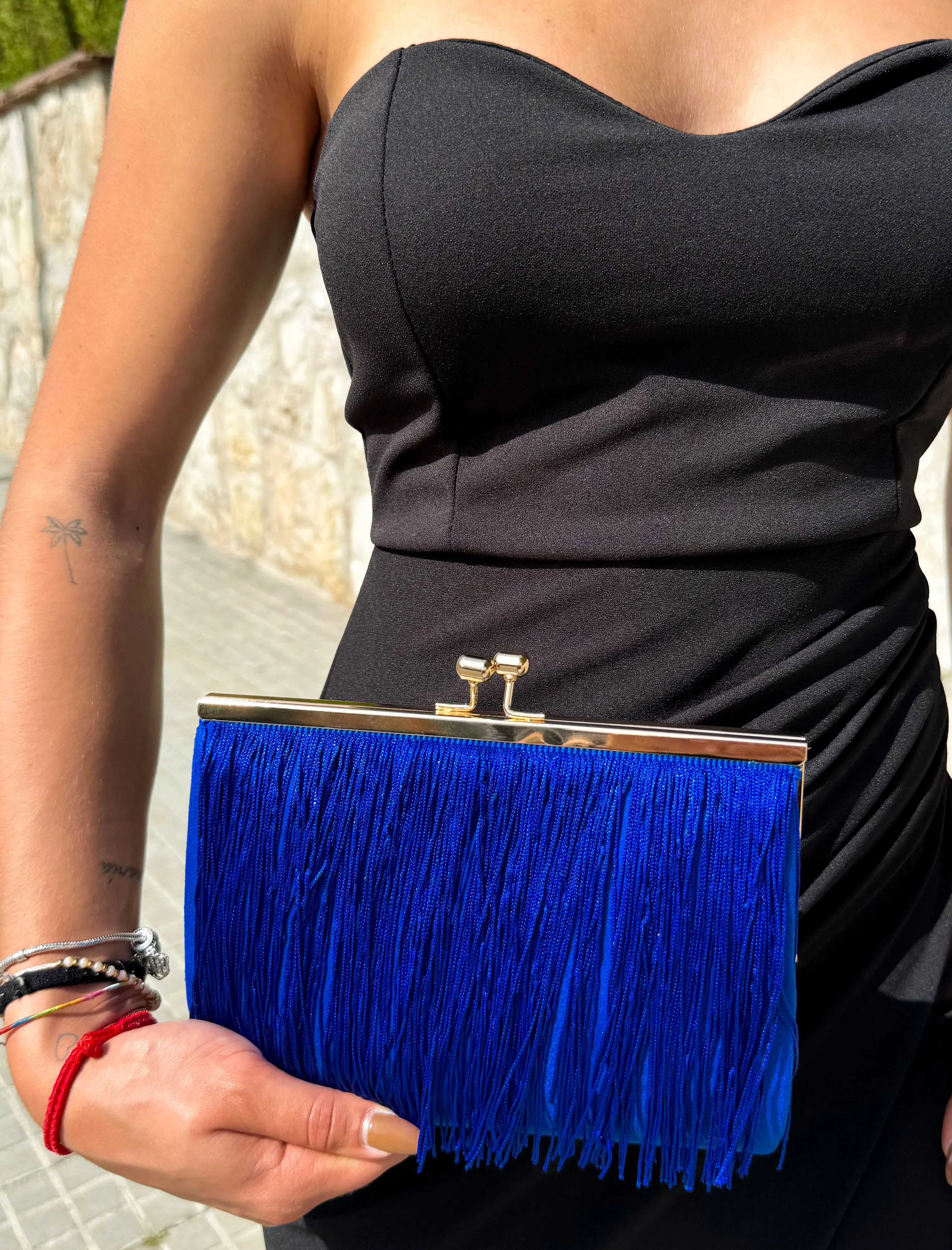 Clutch ante flecos azul sold by Sorellas product image thumbnail 5