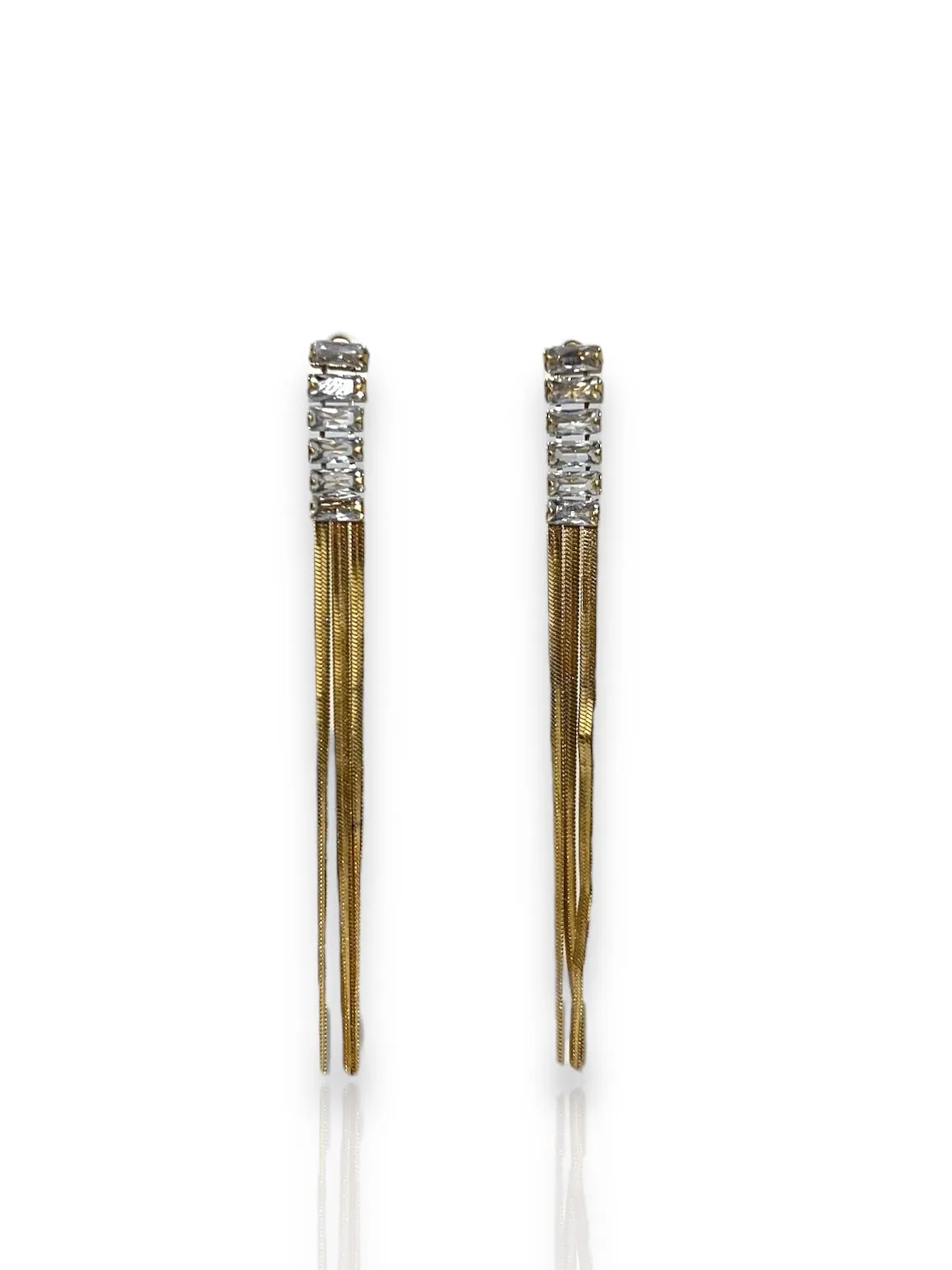 Pendientes caída cadena brillos dorada sold by Sorellas