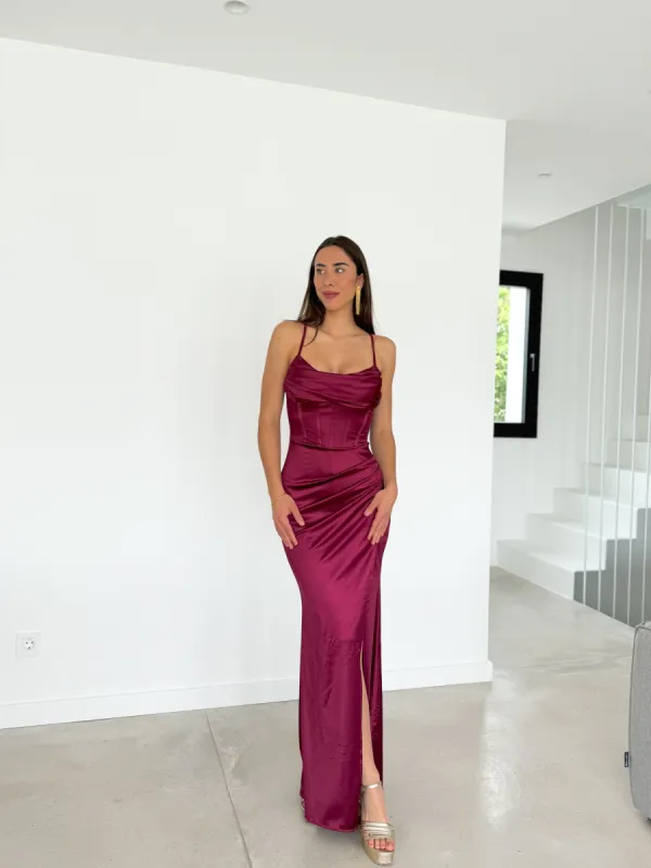 Vestido entrelazado corse satin burdeos sold by Sorellas