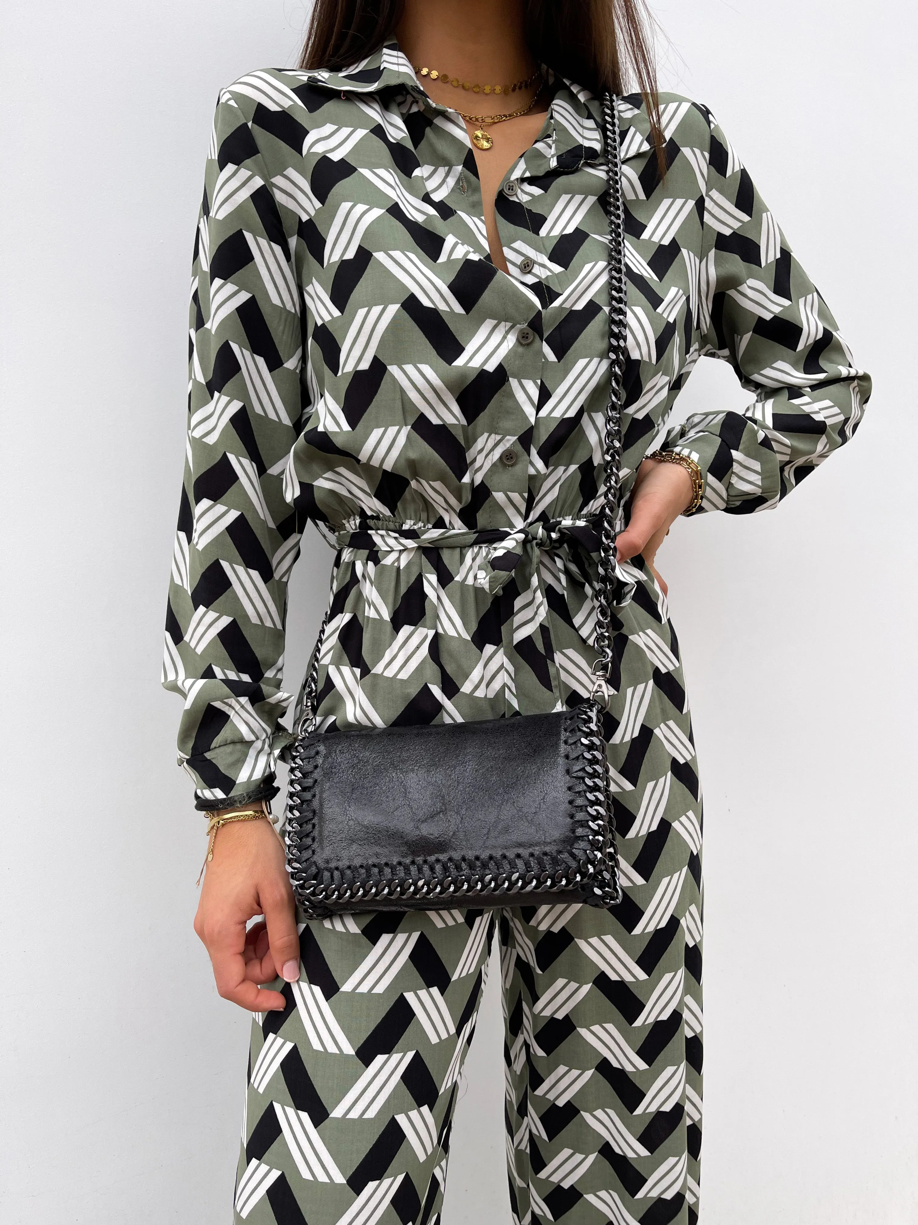 Bolso midi piel negro sold by Sorellas product image thumbnail 4