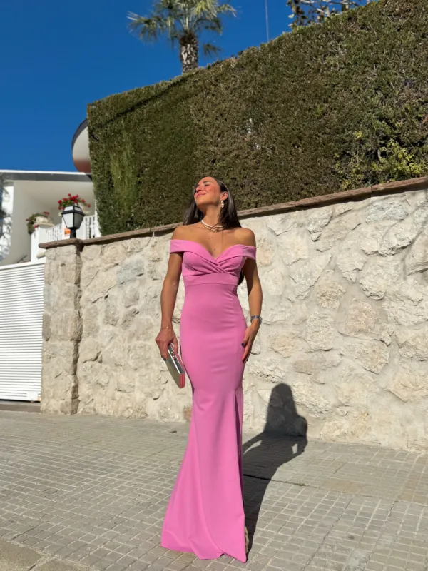 Vestido barco sirena rosa sold by Sorellas