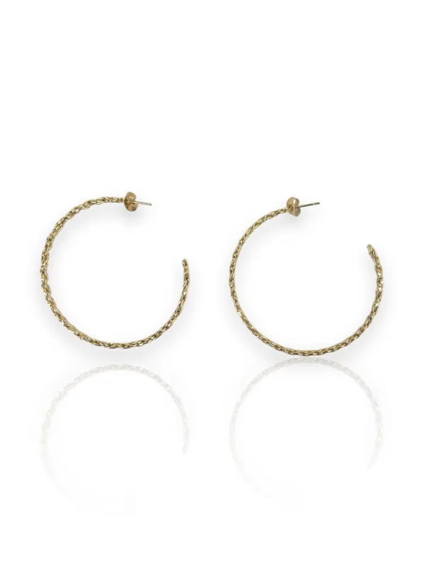 Pendientes semi aro cadena dorada sold by Sorellas