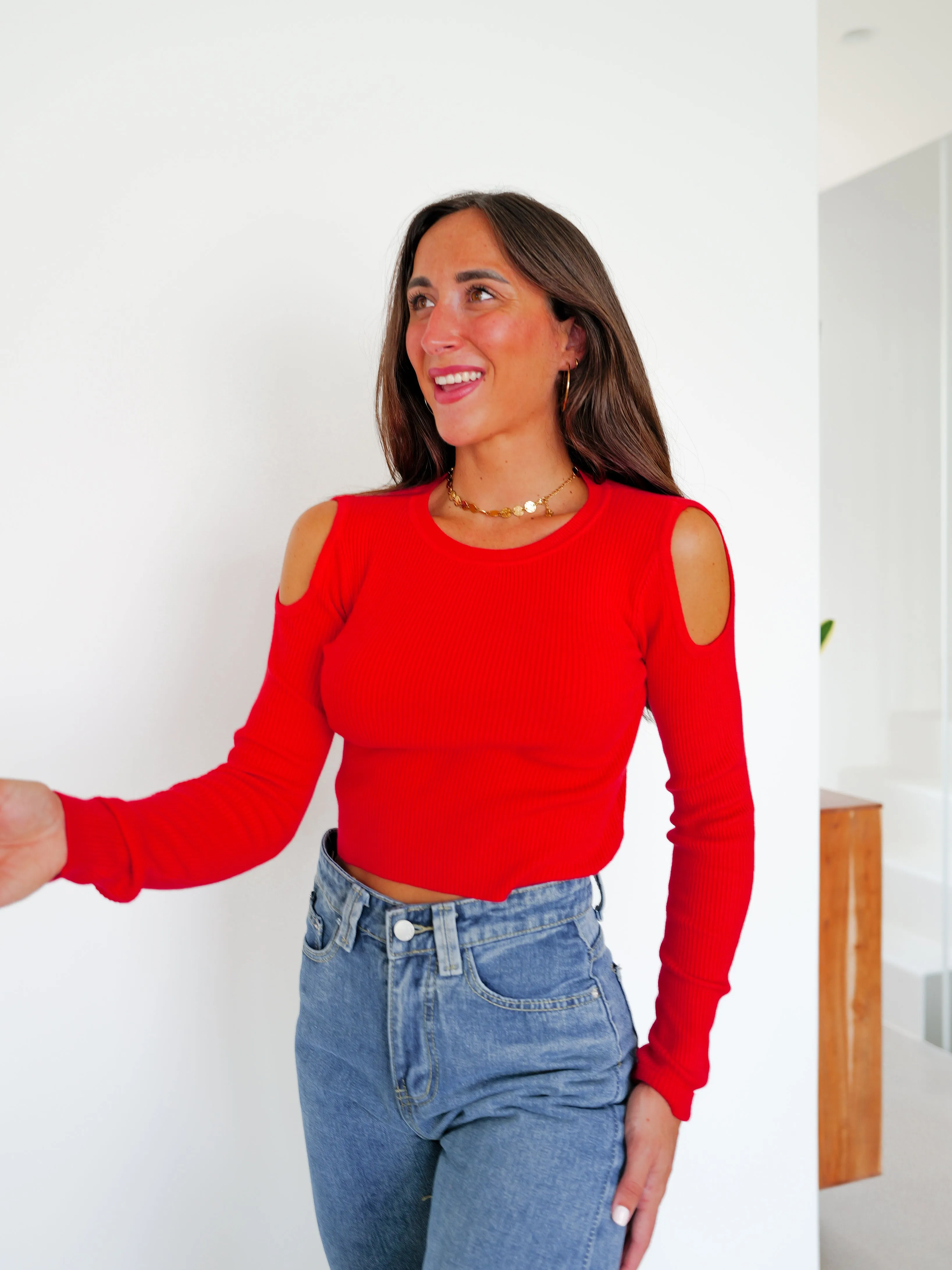 Jersey hombro canale rojo sold by Sorellas