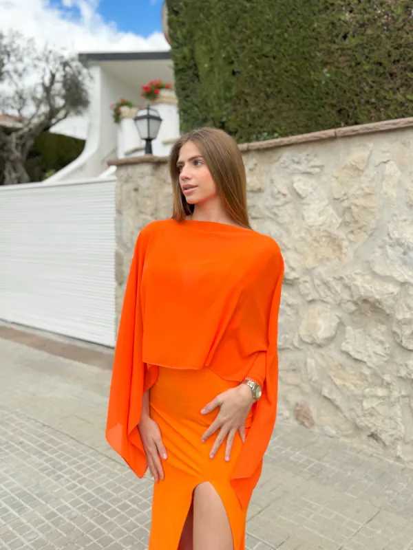 Chal capa gasa naranja sold by Sorellas