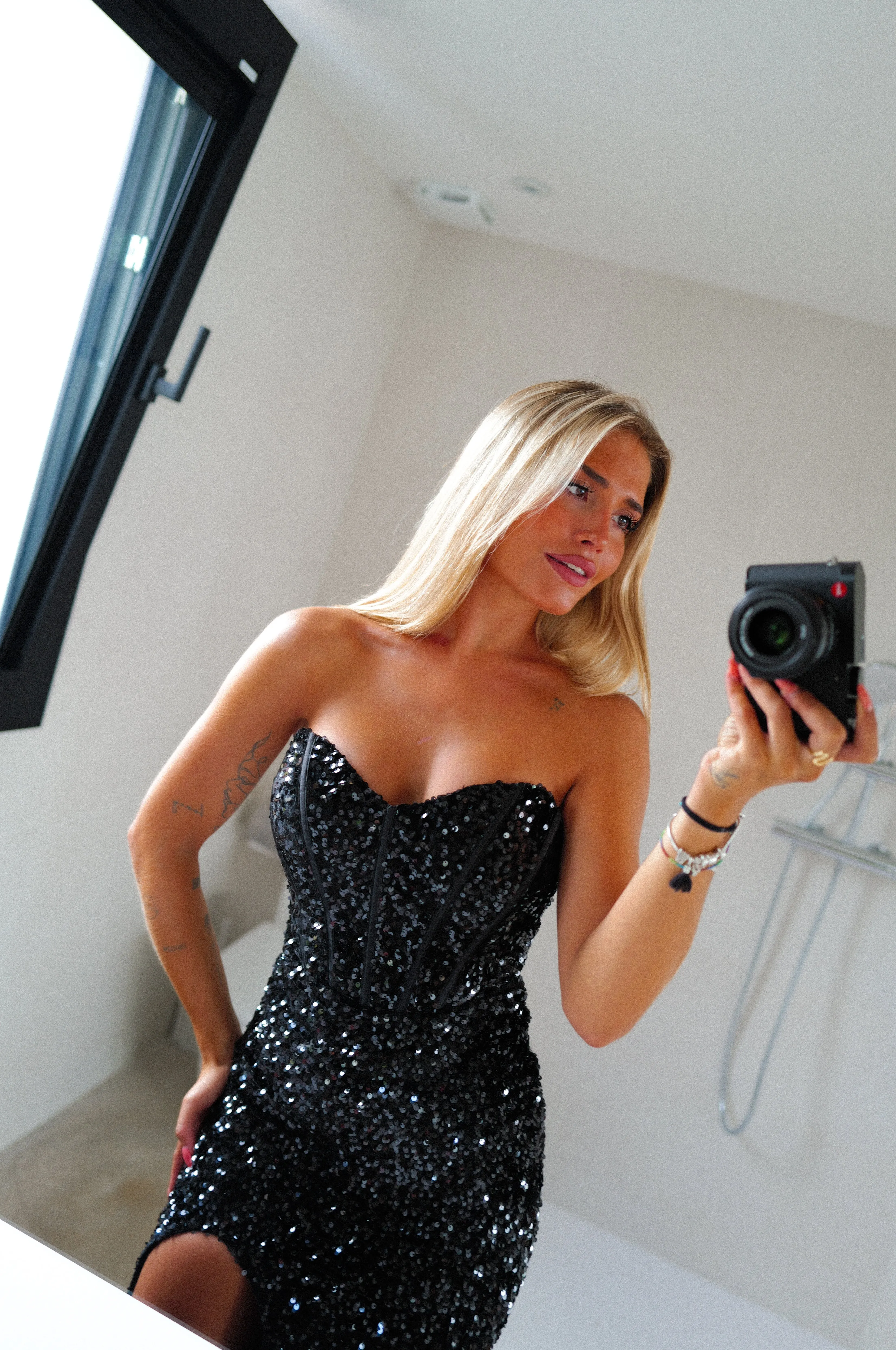 Vestido corse sirena glitter negro sold by Sorellas product image thumbnail 5