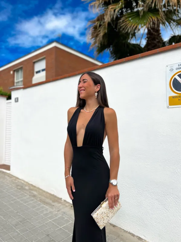 Vestido sirena multi negro sold by Sorellas