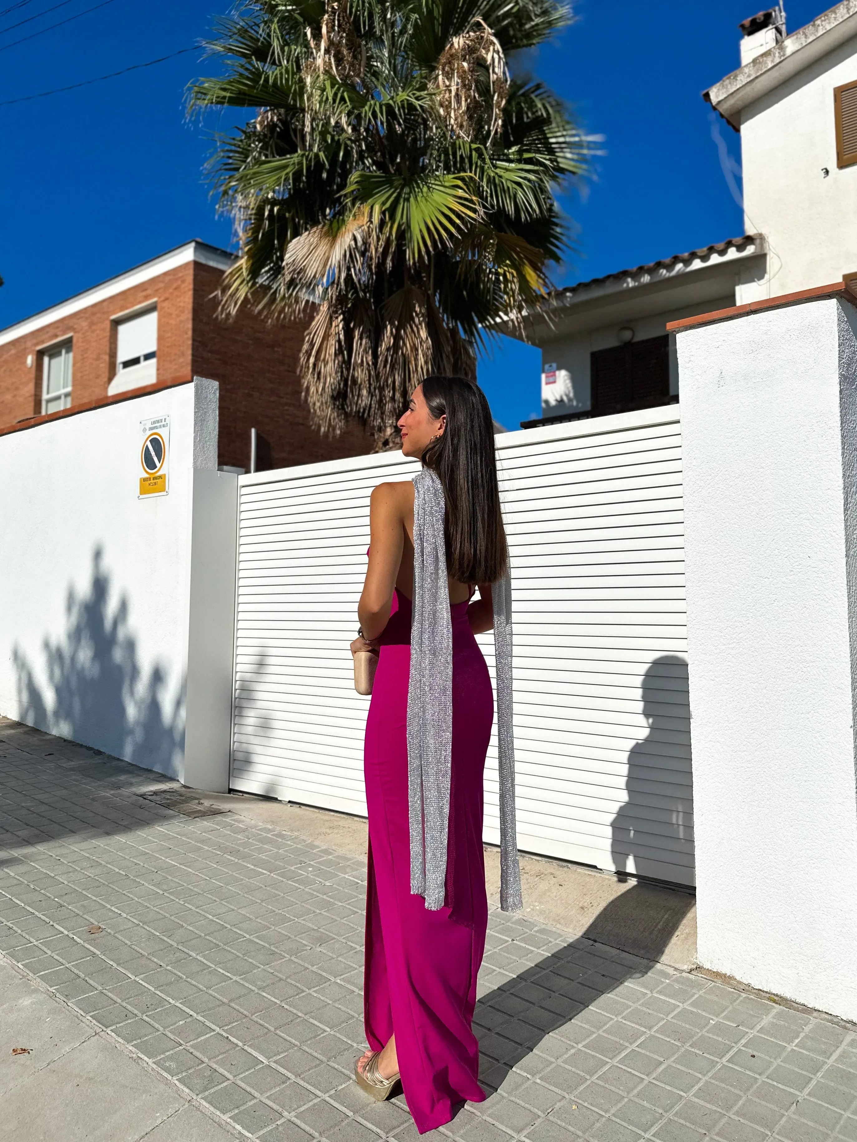 Vestido escote asim sirena amarena sold by Sorellas product image thumbnail 5