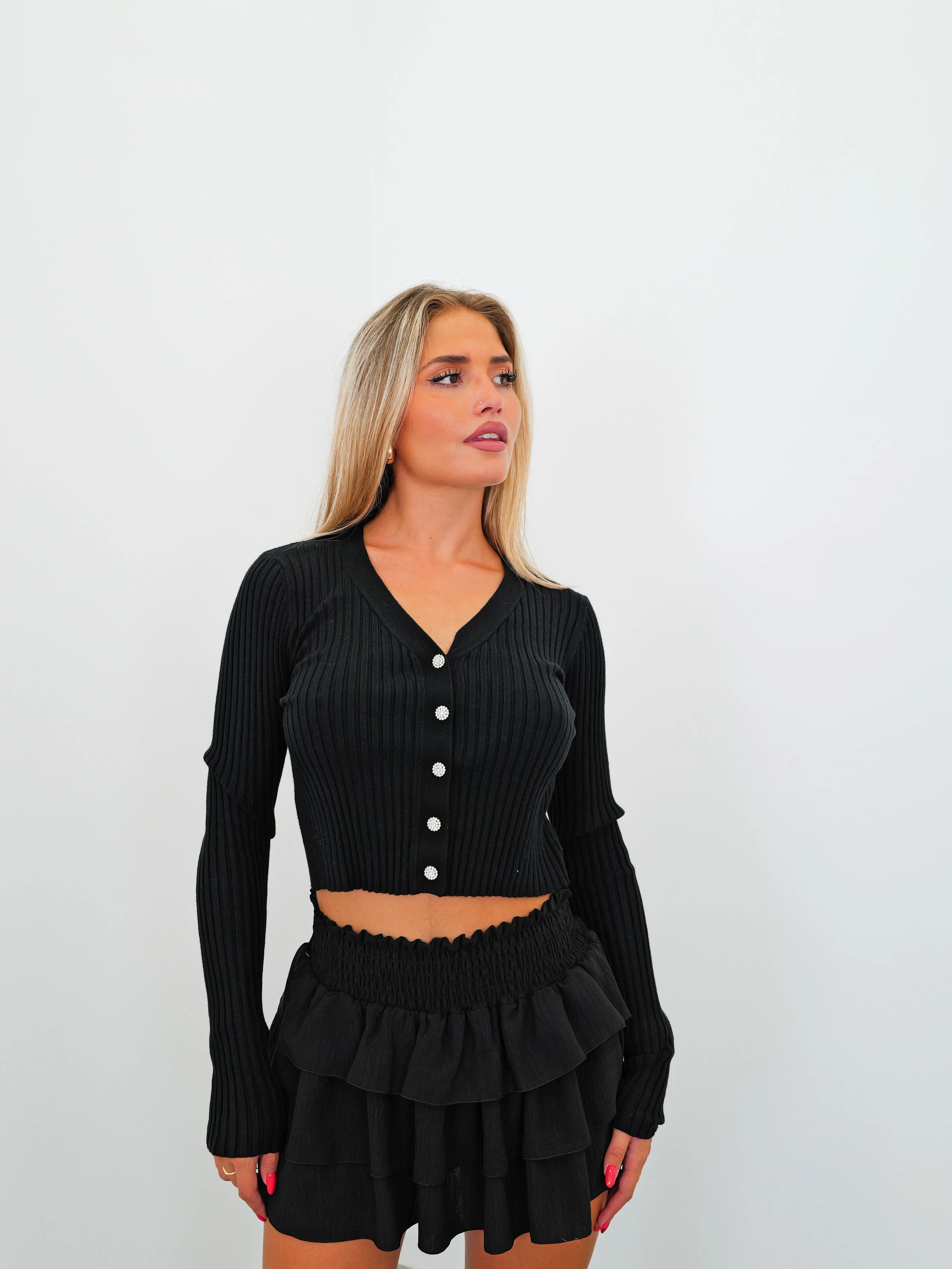 Cardigan botones brillos negro sold by Sorellas product image thumbnail 3
