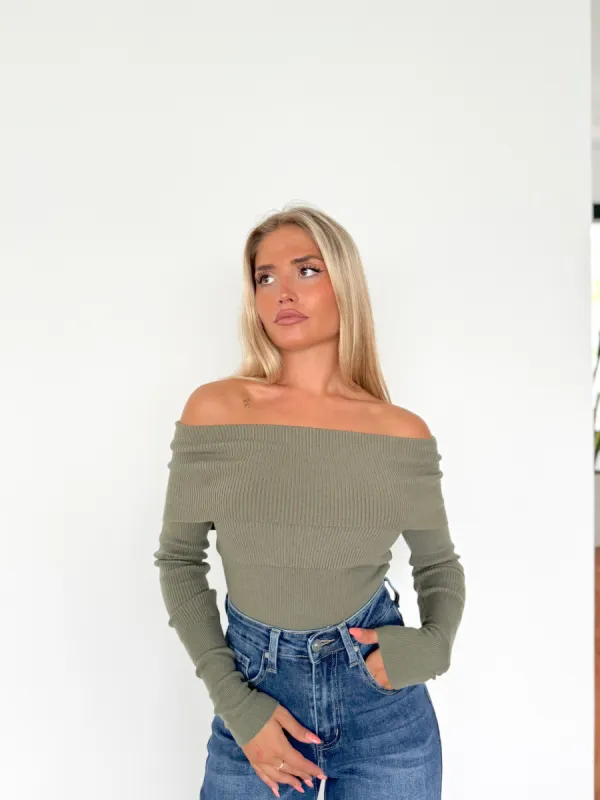 Jersey barco canalé caqui sold by Sorellas