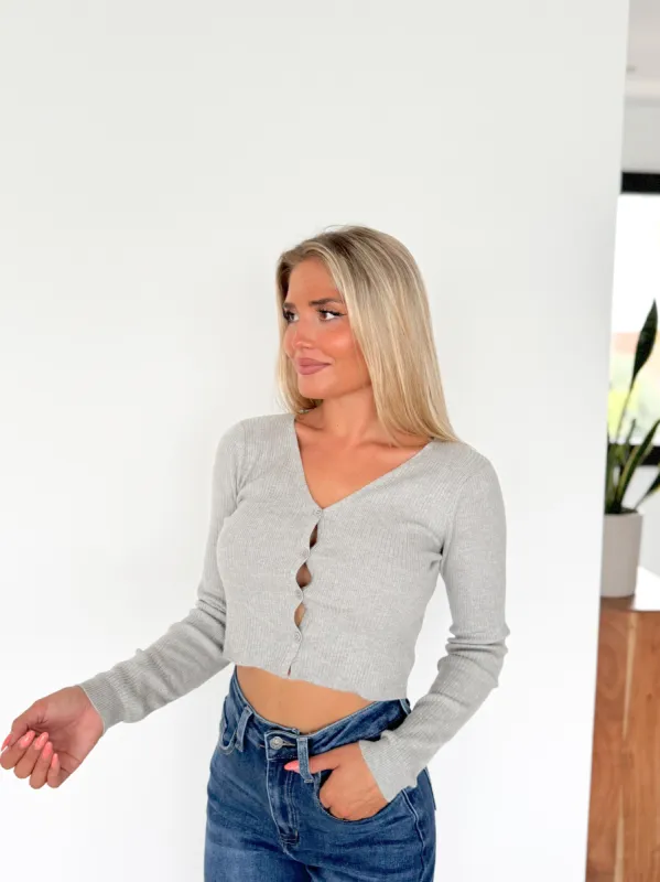 Cardigan canalé botones gris sold by Sorellas