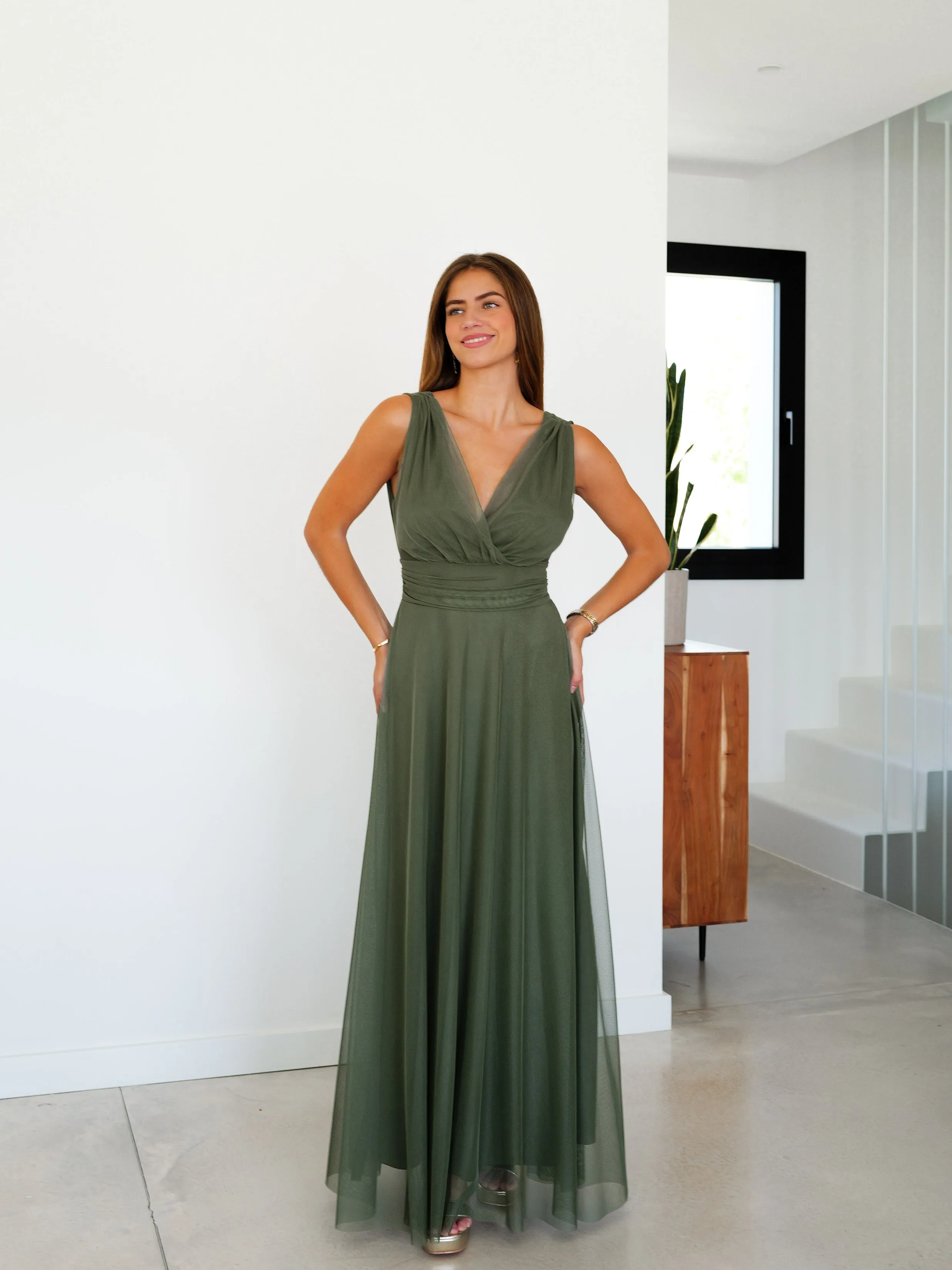 Vestido tulle pico caqui sold by Sorellas product image thumbnail 5