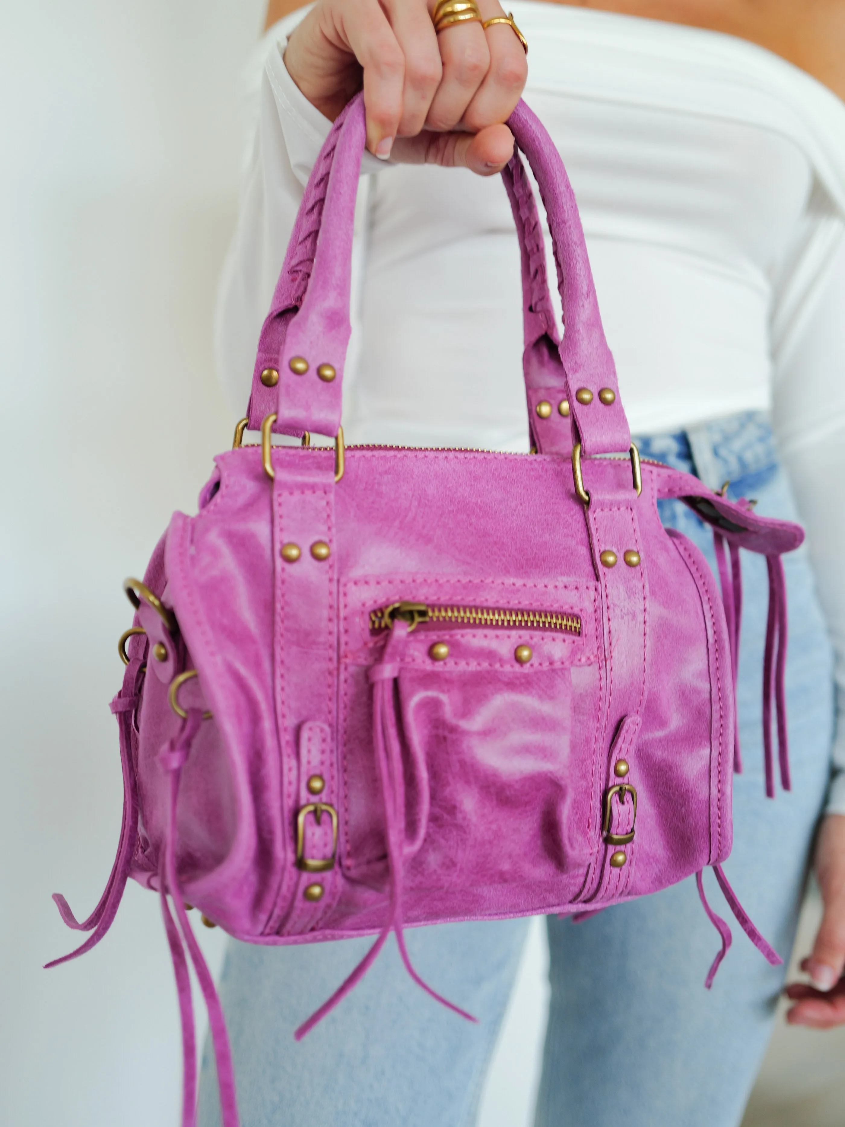 Bolso hebillas piel mate rosa sold by Sorellas product image thumbnail 4