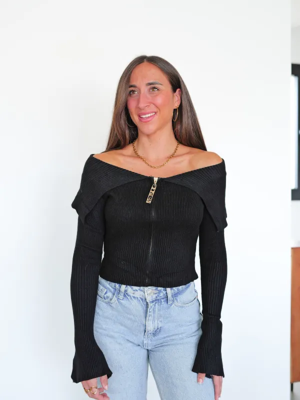 Jersey barco cremallera canalé negro sold by Sorellas