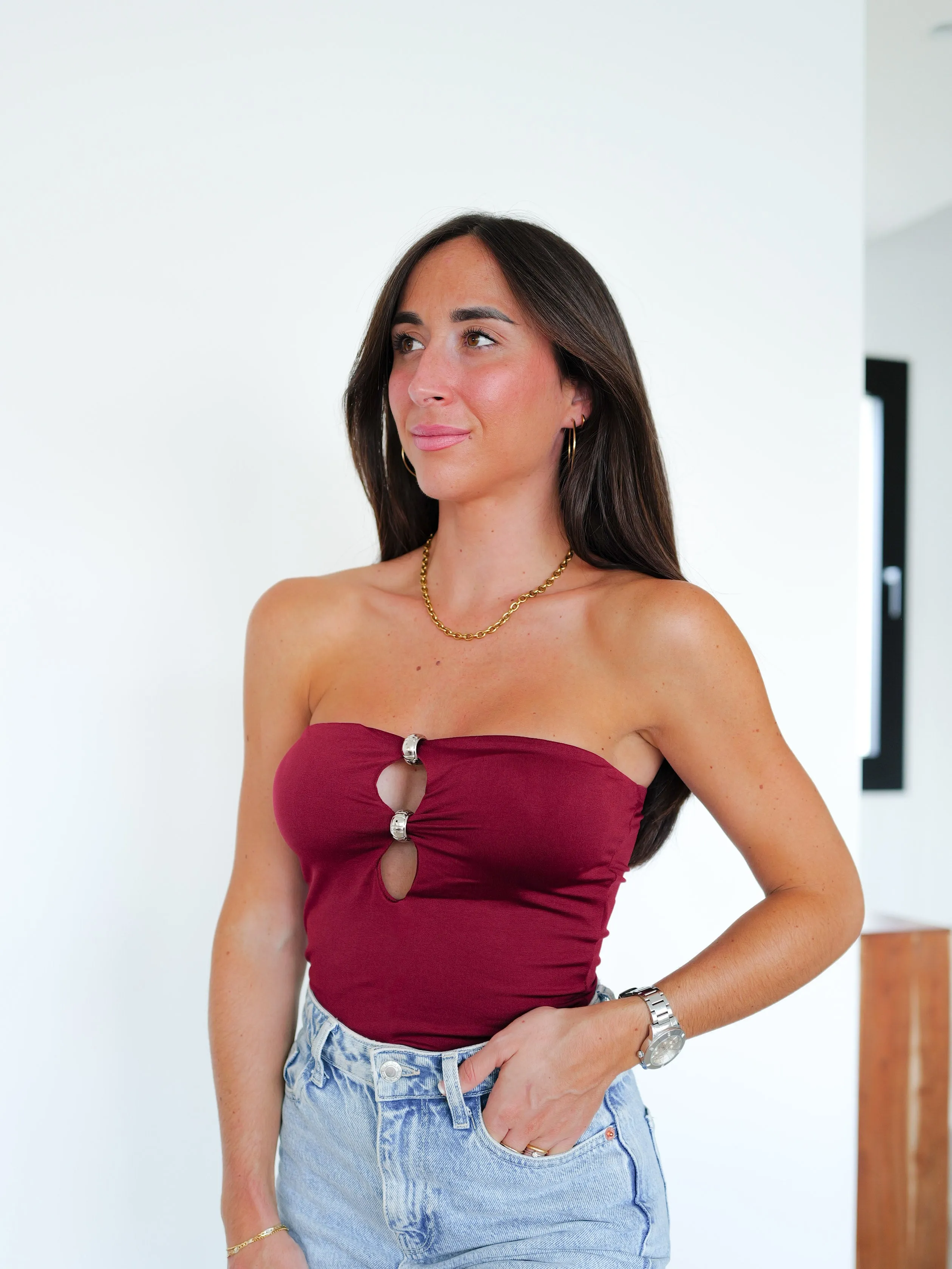 Top palabra detalle burdeos sold by Sorellas