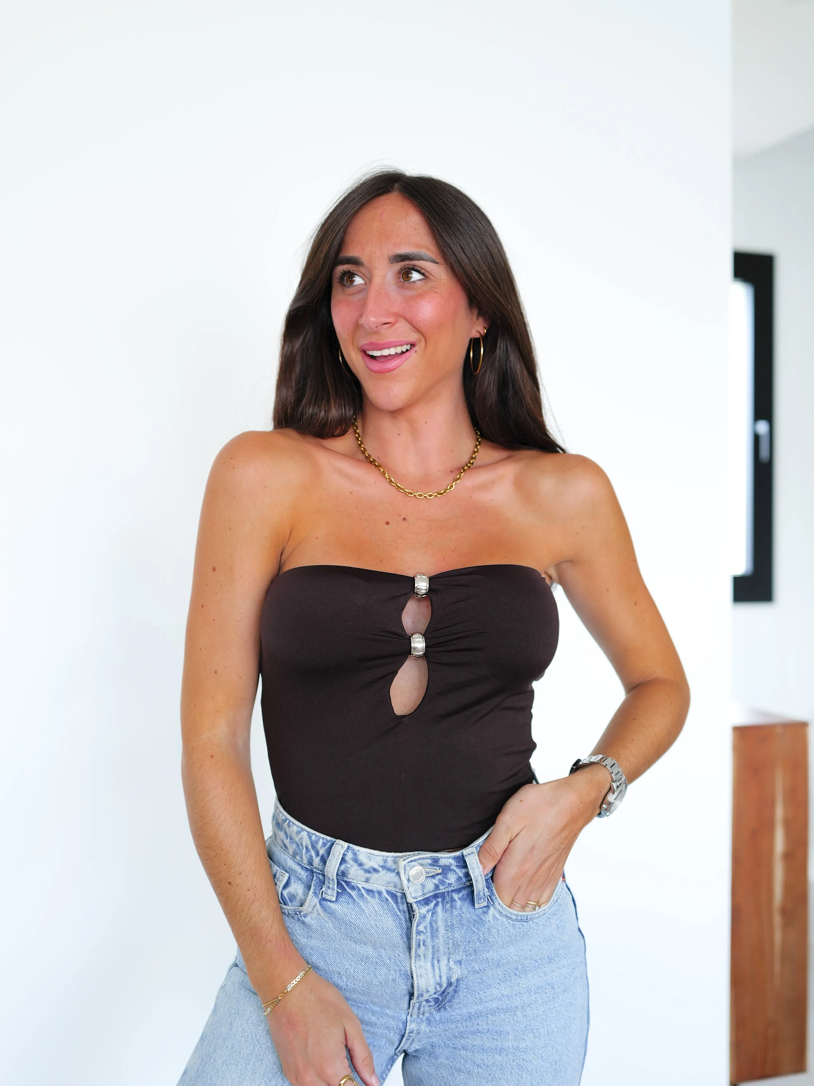 Top palabra detalle negro sold by Sorellas