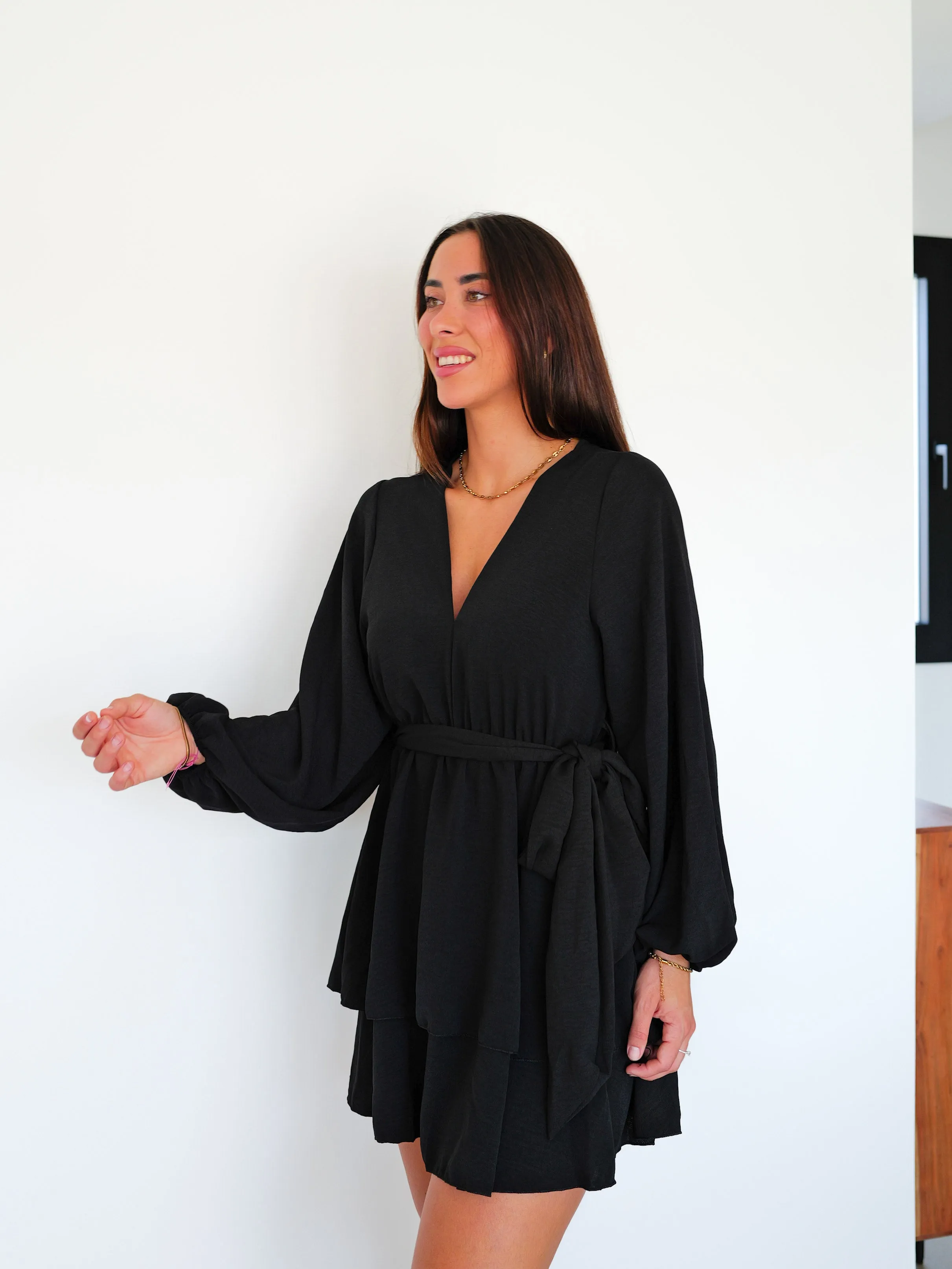 Vestido mini lazo fluido negro sold by Sorellas product image thumbnail 5