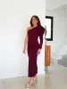 Vestido midi asim manga abullonada burdeos sold by Sorellas