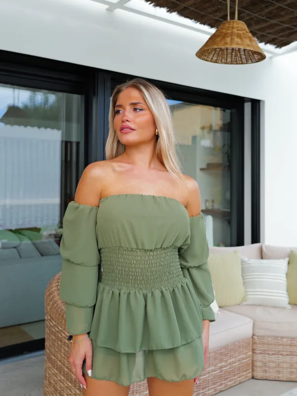 Mono mini romántico caqui sold by Sorellas