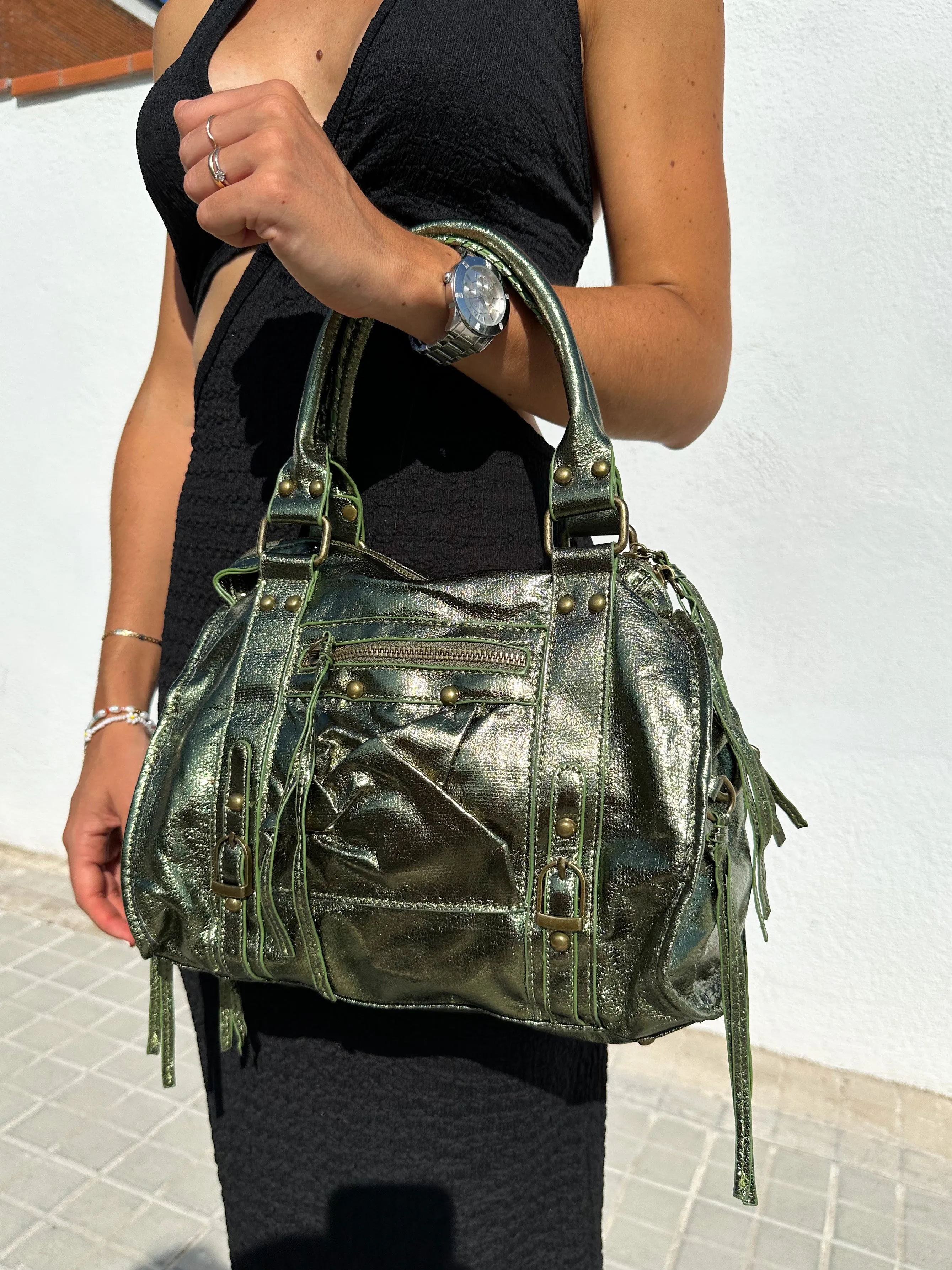 Bolso maxi hebillas vegano verde sold by Sorellas product image thumbnail 4