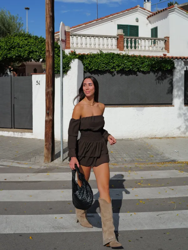 Mono mini romántico marrón sold by Sorellas