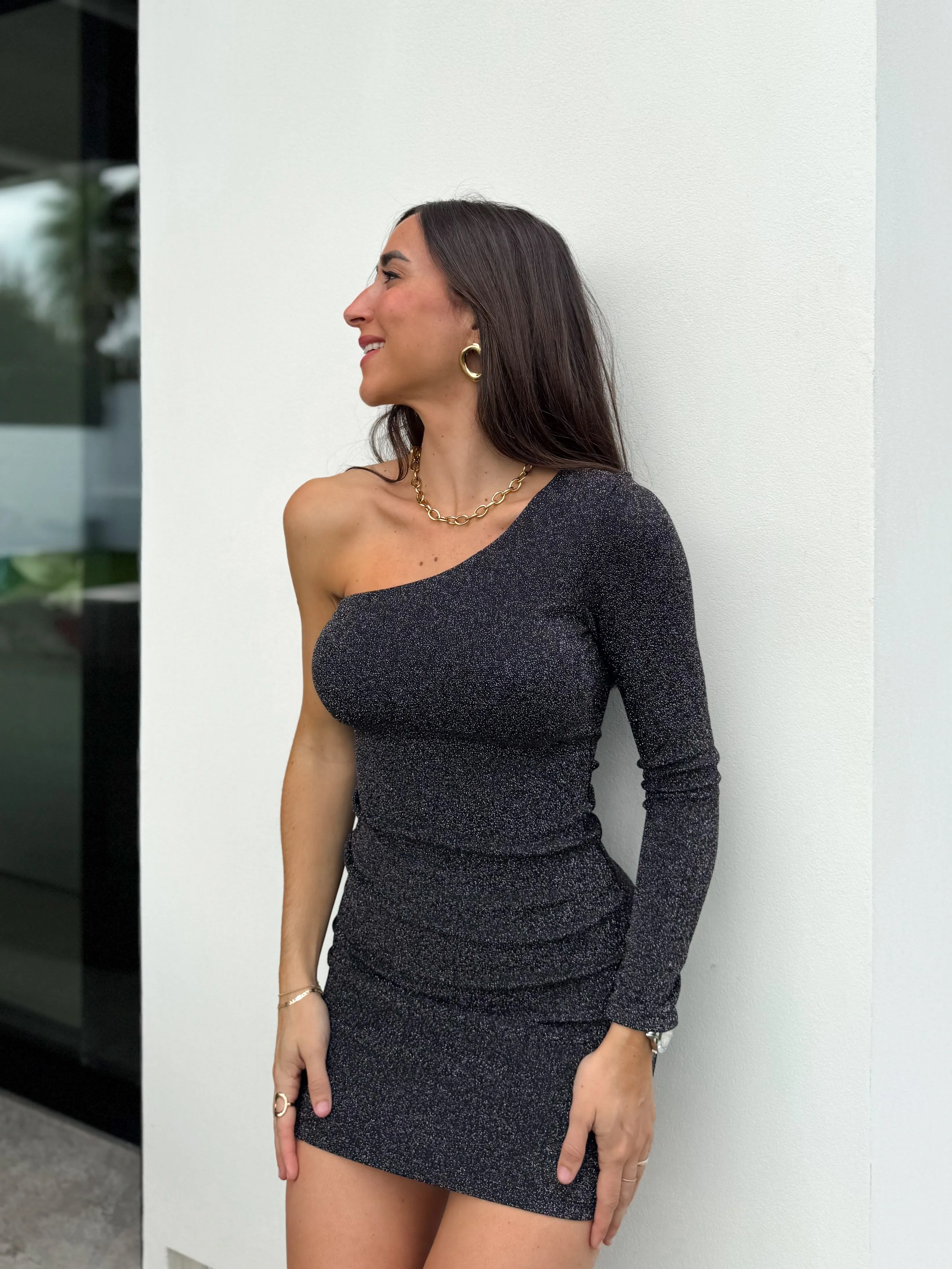 Vestido mini lurex asimétrico plata sold by Sorellas product image thumbnail 5