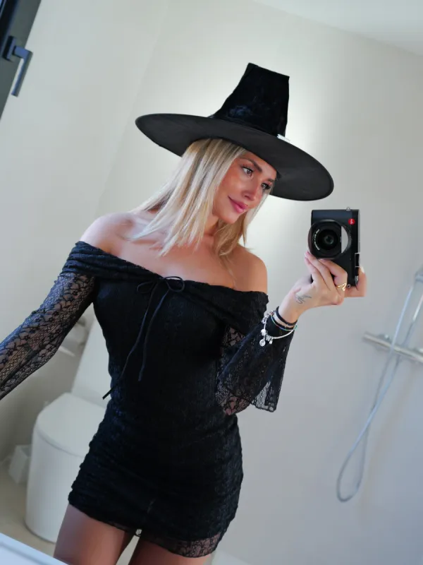 BRUJA 🧙‍♀️ VESTIDO sold by Sorellas