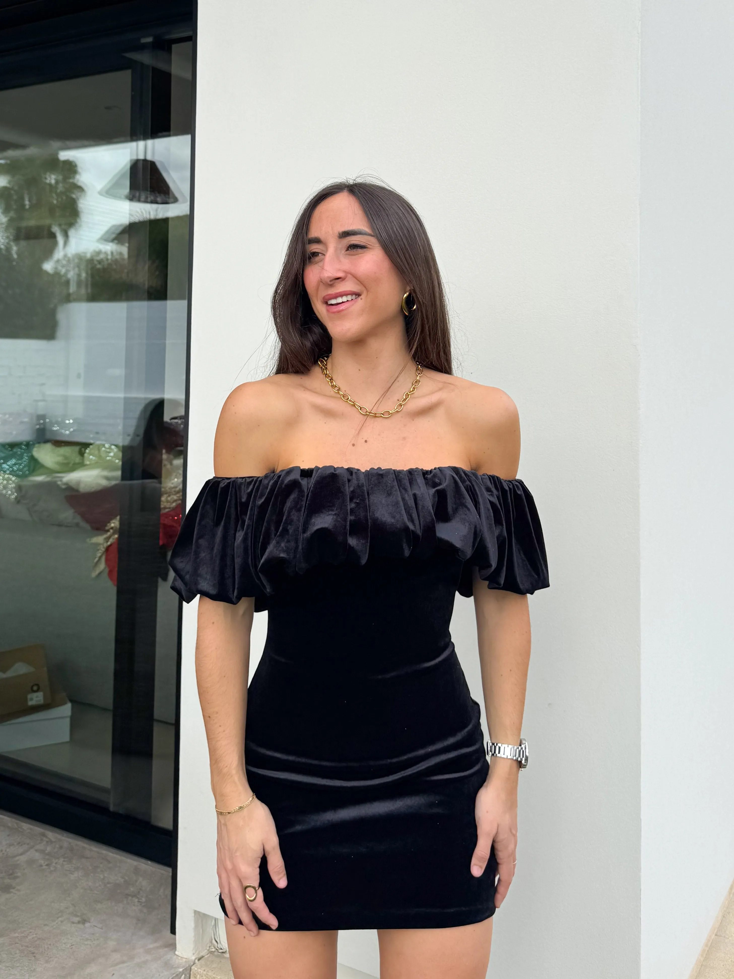 Vestido mini velvet pompón negro sold by Sorellas