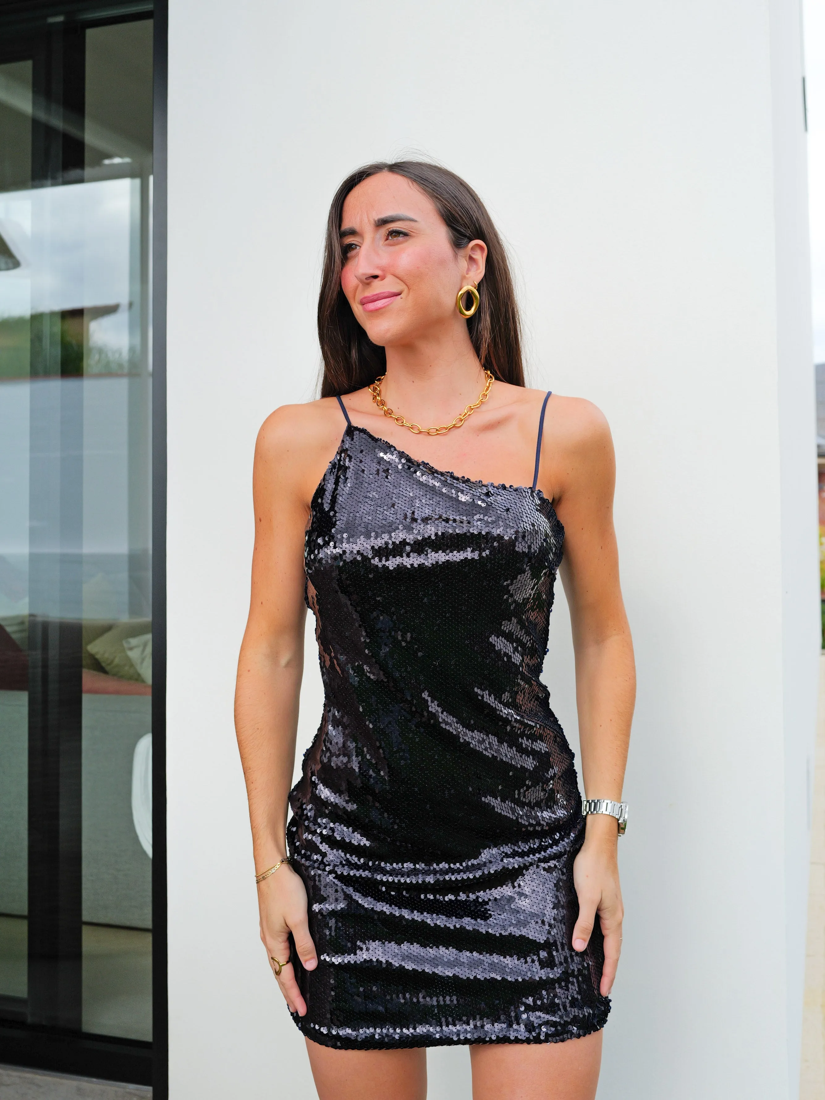 Vestido tirante asim glitter marino sold by Sorellas