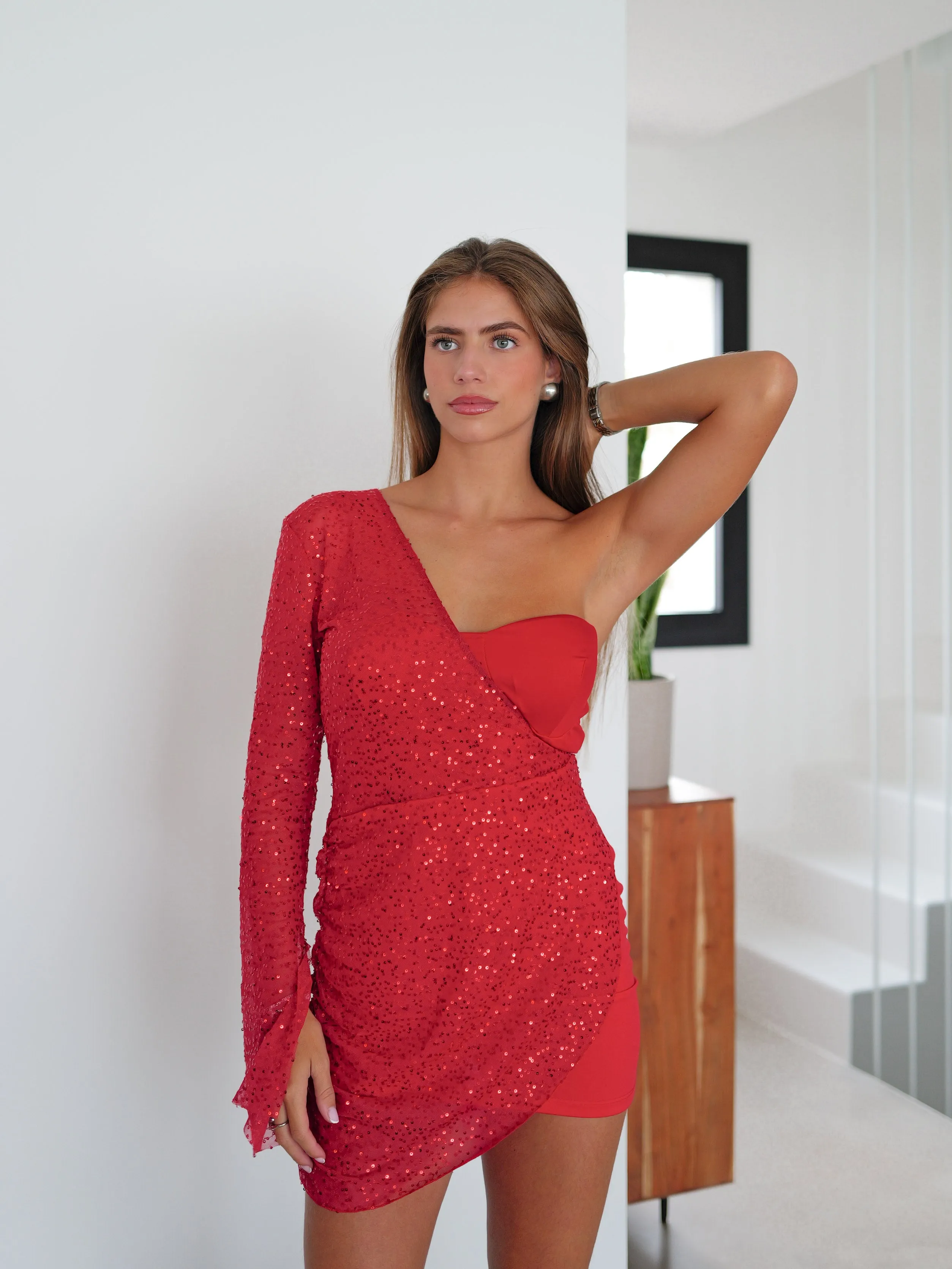 Vestido mini asim corsé glitter rojo sold by Sorellas
