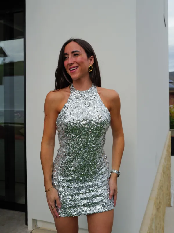 Vestido halter lentejuelas perla sold by Sorellas