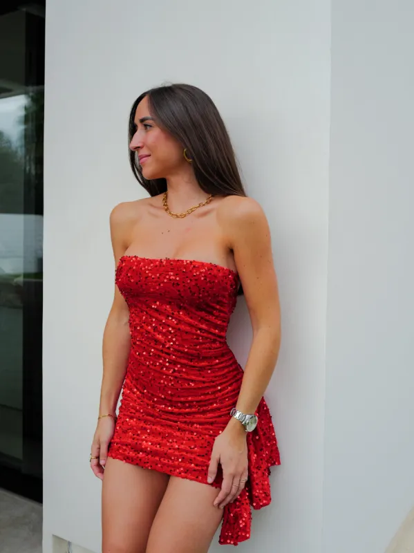 Vestido glitter volante velvet rojo sold by Sorellas