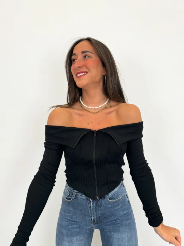 Jersey barco cremallera negro sold by Sorellas