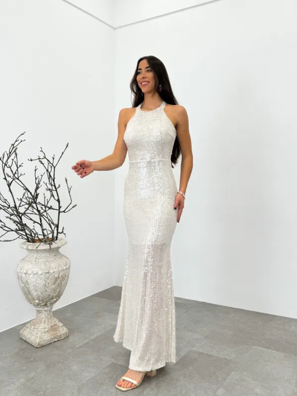 Vestido glitter largo halter perla sold by Sorellas