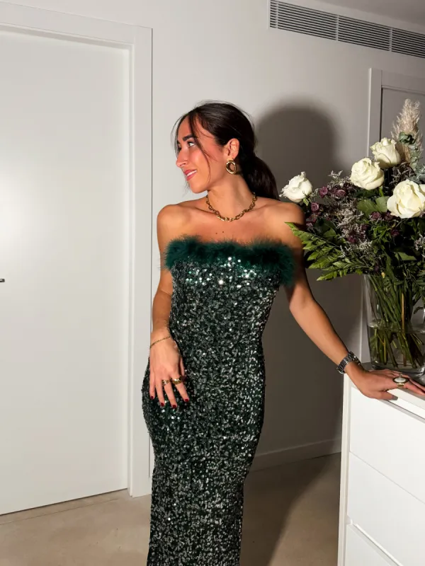 Vestido glitter largo plumas botella sold by Sorellas