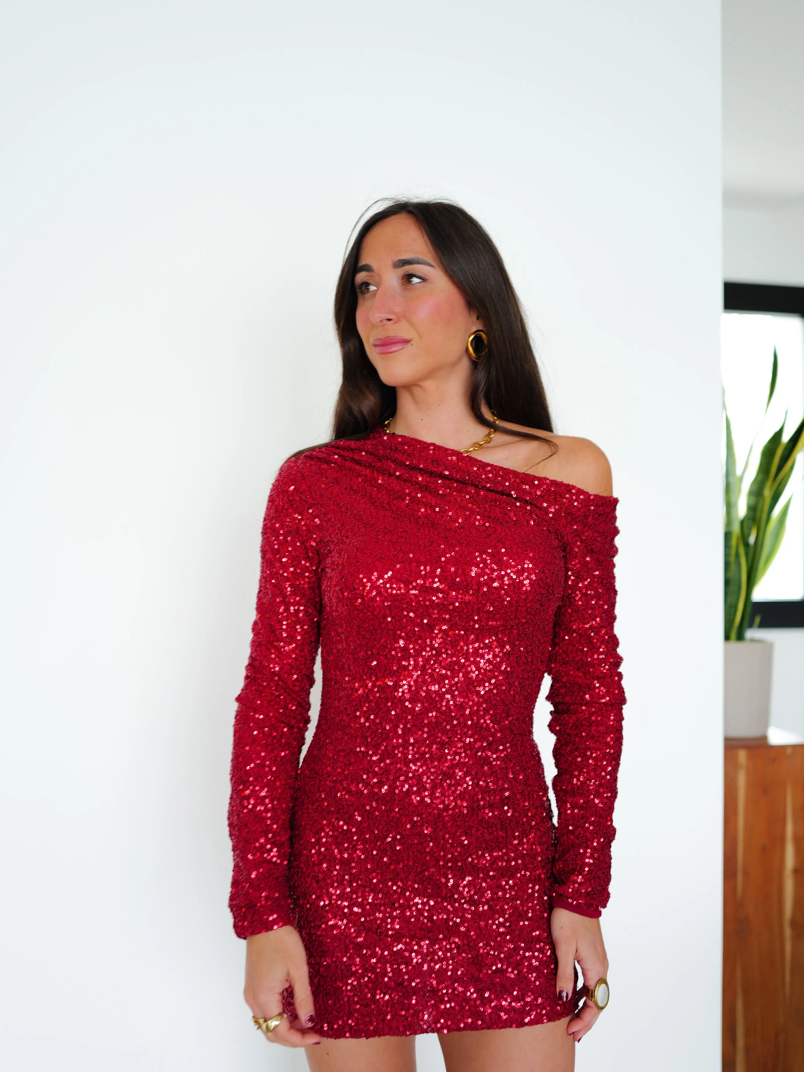 Vestido mini asimetrico glitter rojo sold by Sorellas product image thumbnail 5