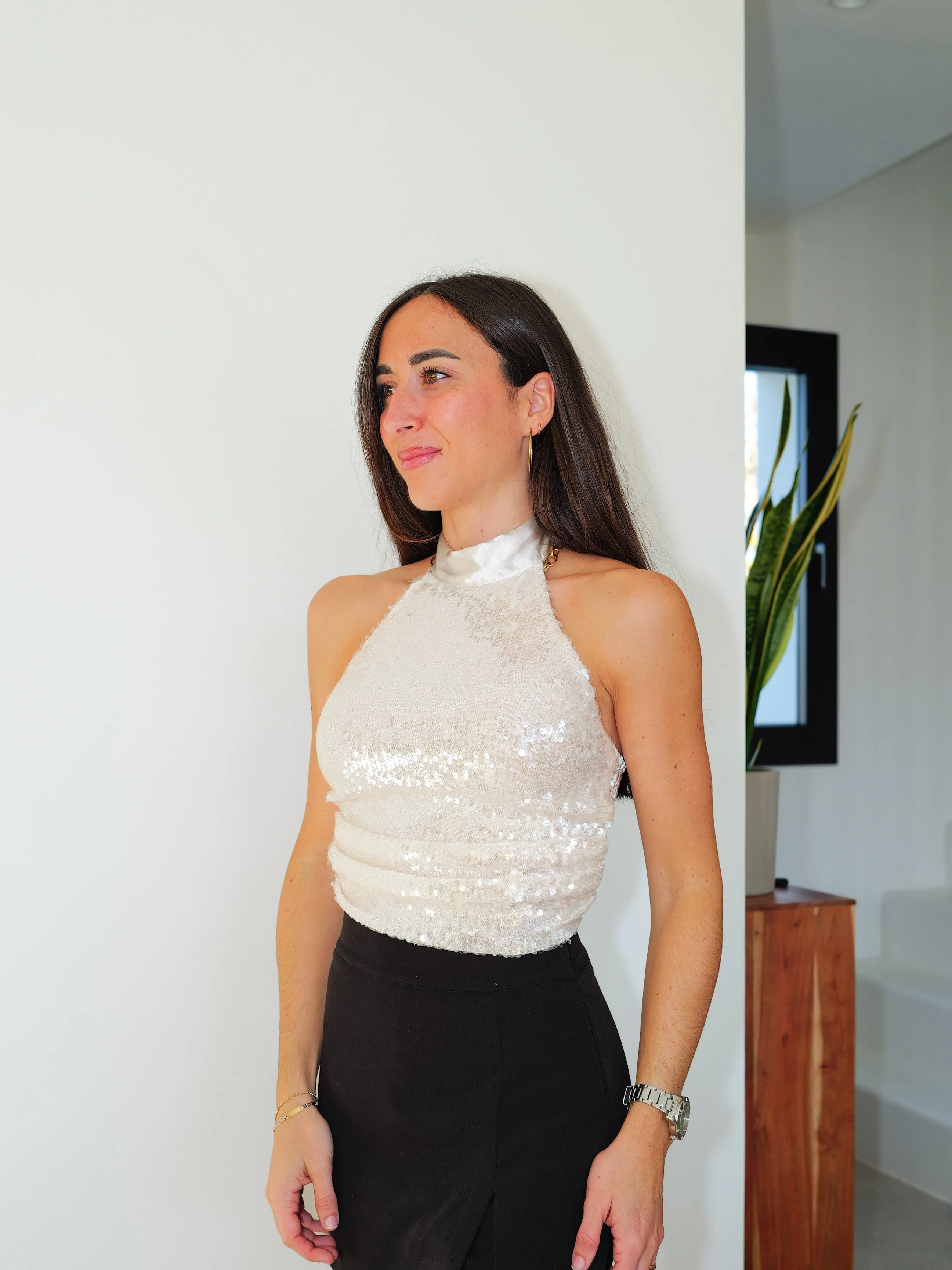 Top halter lazo glitter beige sold by Sorellas product image thumbnail 2