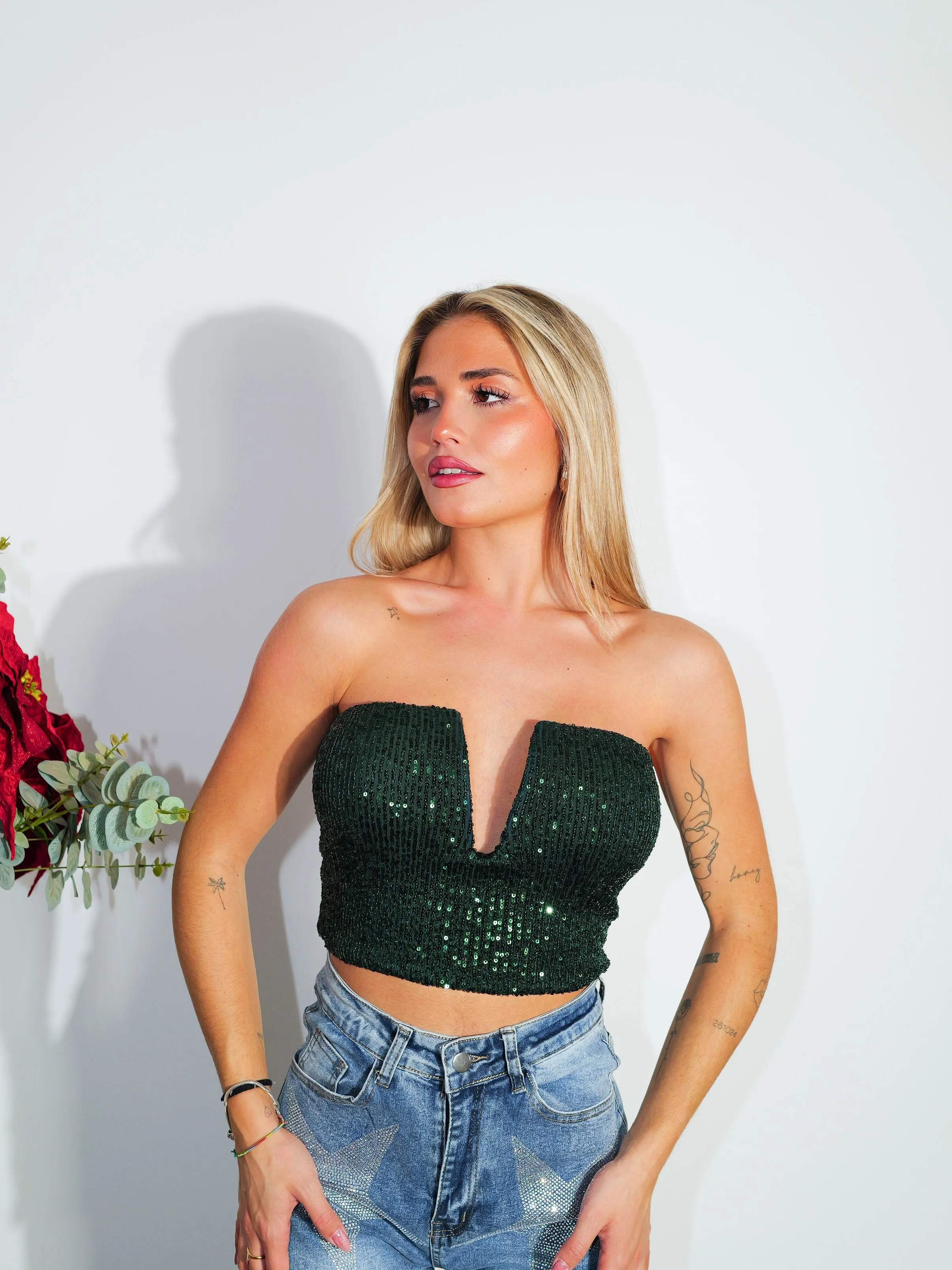 Top banda pico glitter botella sold by Sorellas product image thumbnail 5