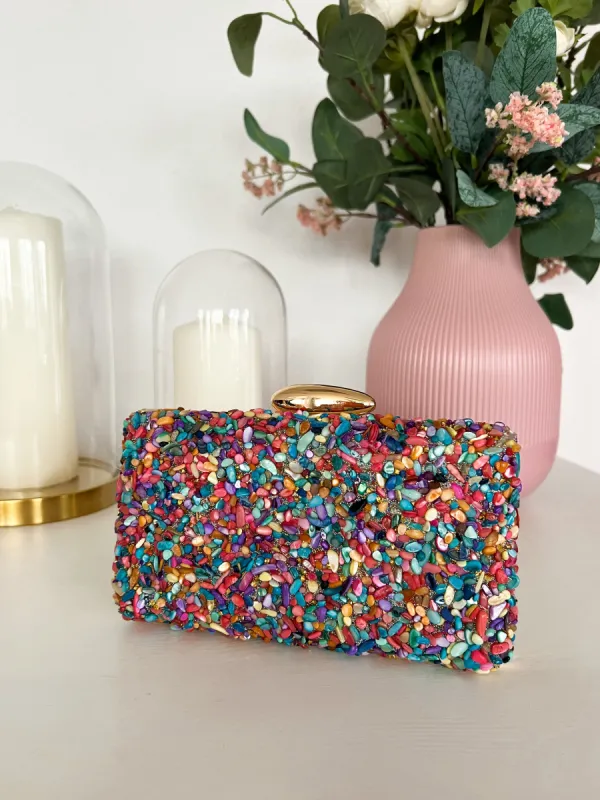 Clutch piedra colores sold by Sorellas